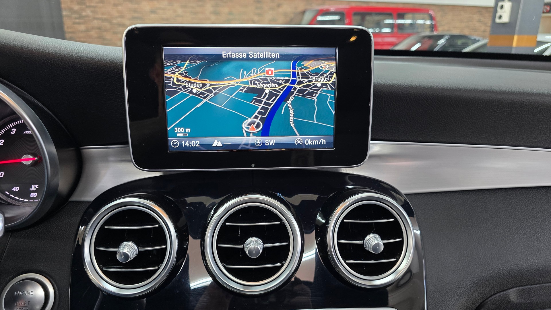 MERCEDES-BENZ GLC Coupé 300 AMG Line 4Matic 9G-Tronic-image-30