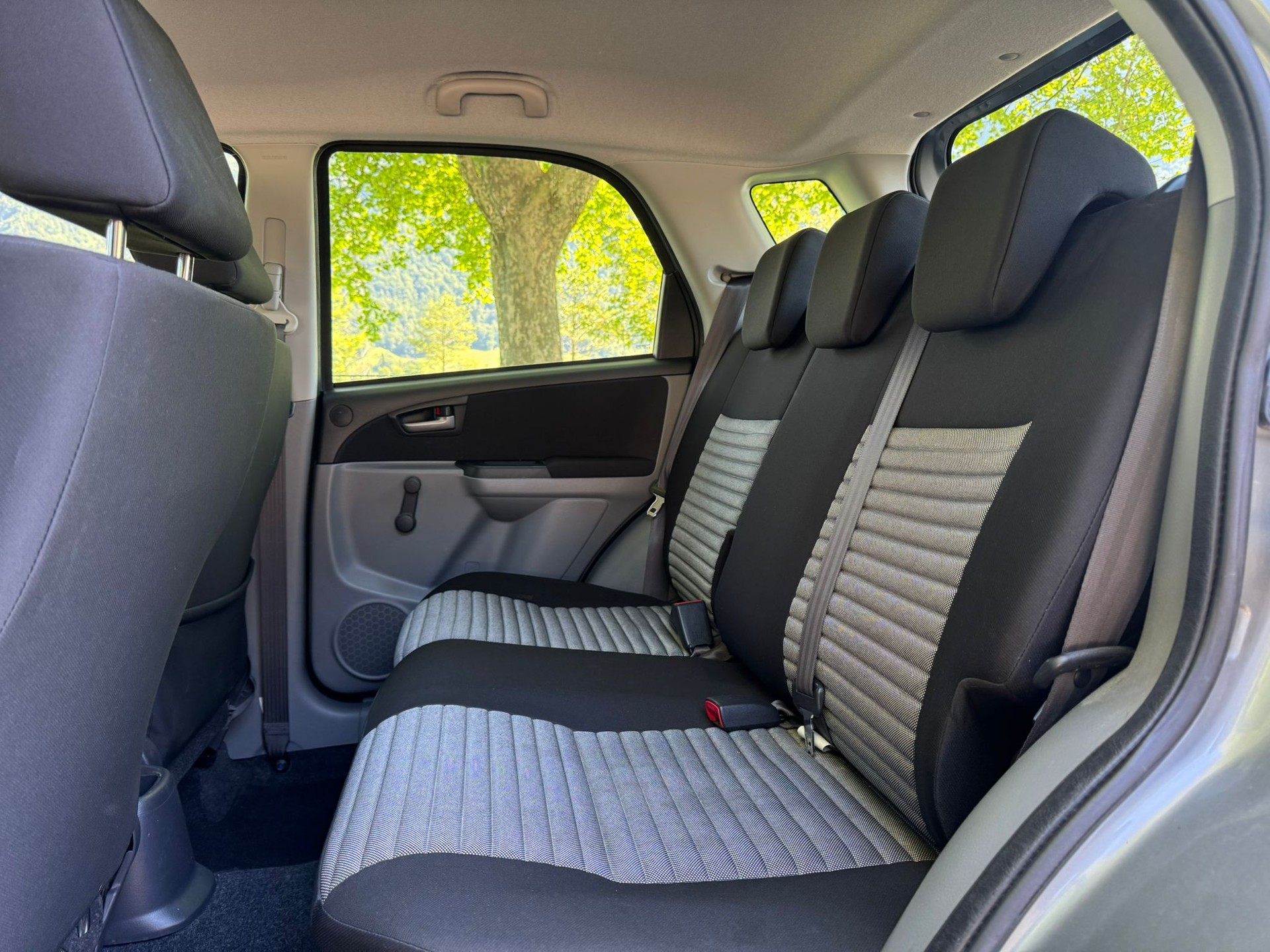 SUZUKI SX4 1.6 16V GL 4WD-image-12
