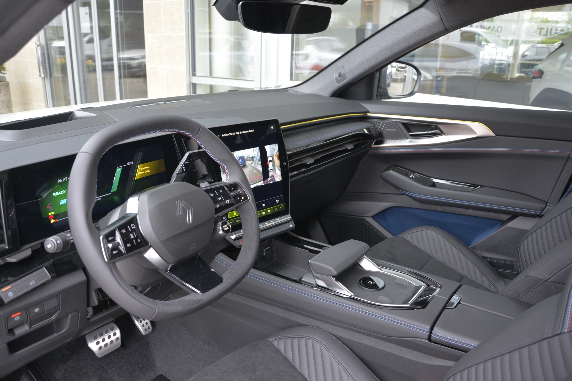 RENAULT RAFALE esprit Alpine full hybrid E-Tech 200-image-4