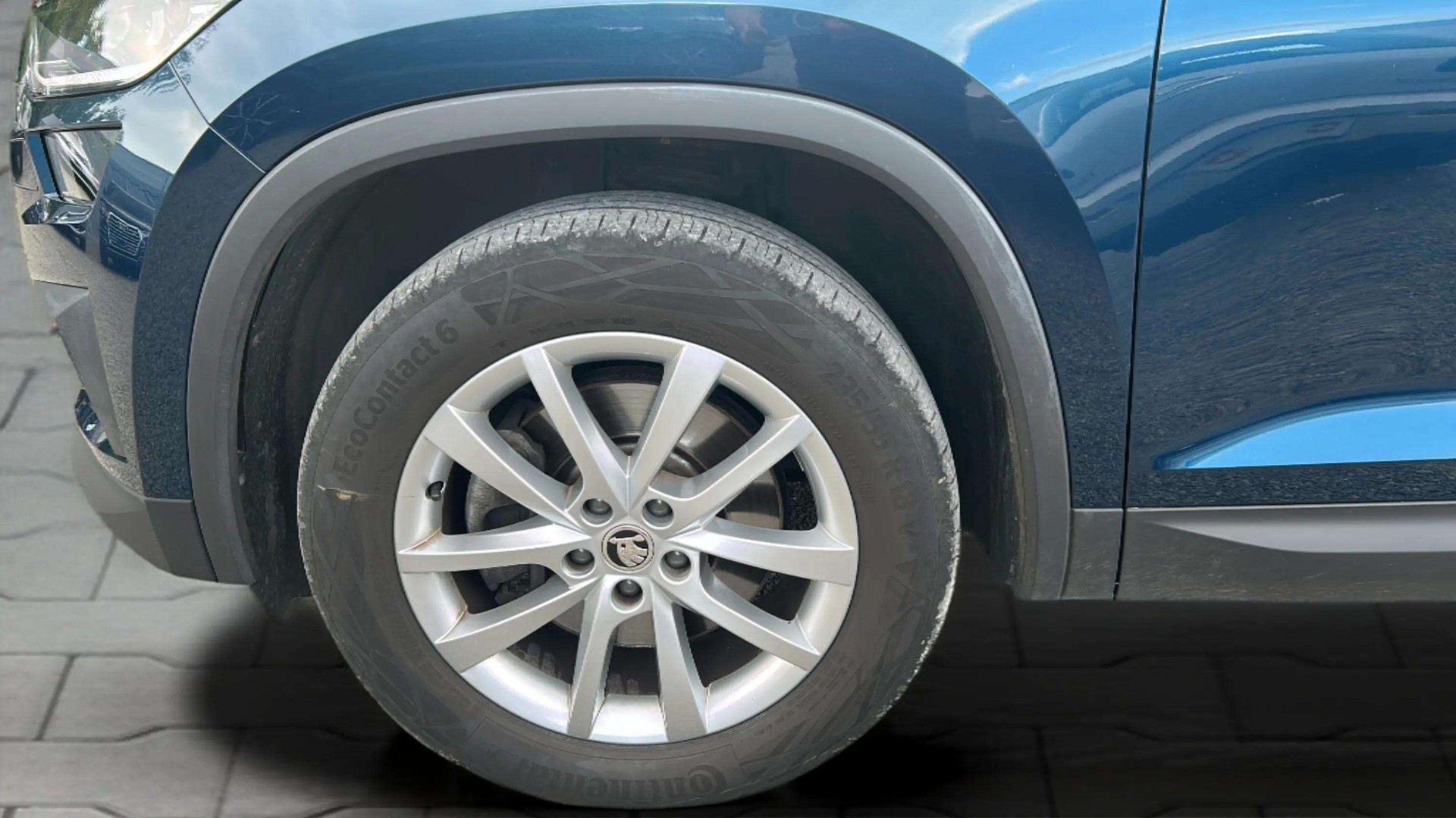 SKODA Kodiaq 2.0 TDI CR Style 4x4 DSG mit AHK-image-23