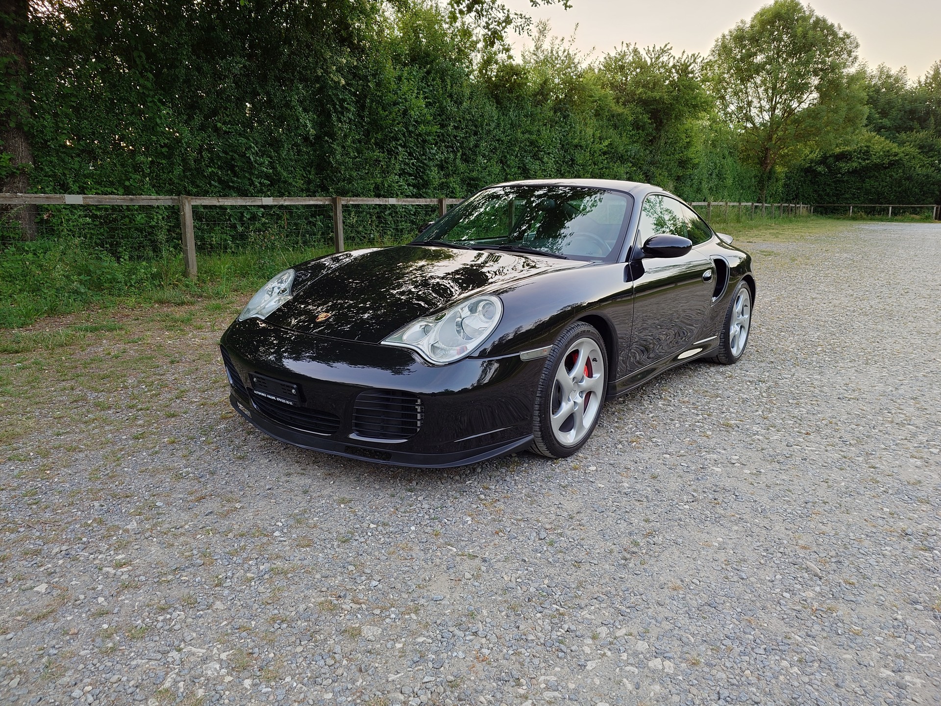 PORSCHE 911 Turbo-image-1