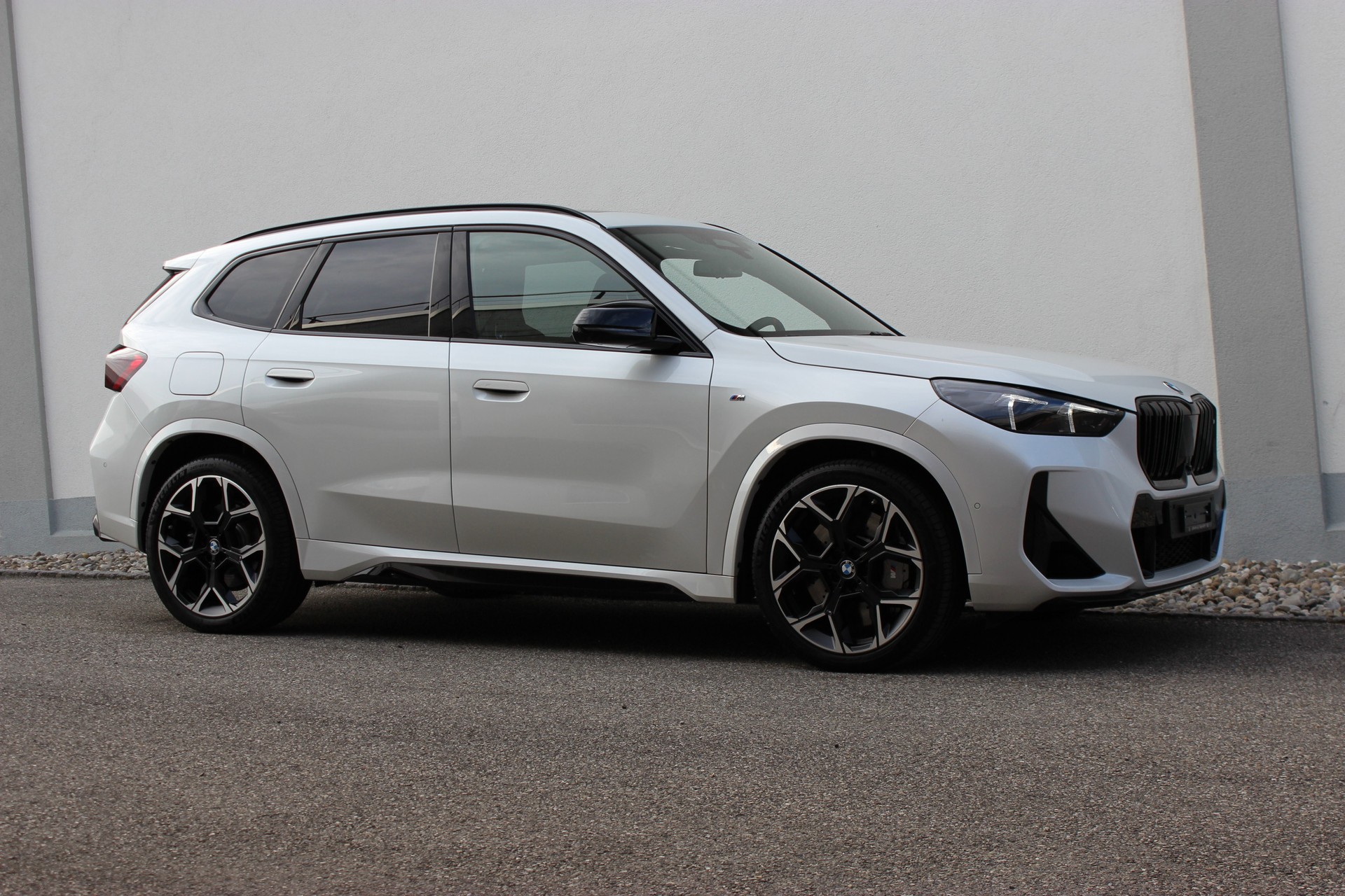 BMW X1 xDrive M35i *1.9%-LEASINGAKTION* OHNE Anzahlung CHF 700.-/Monat, 10'000 km/Jahr,-image-4