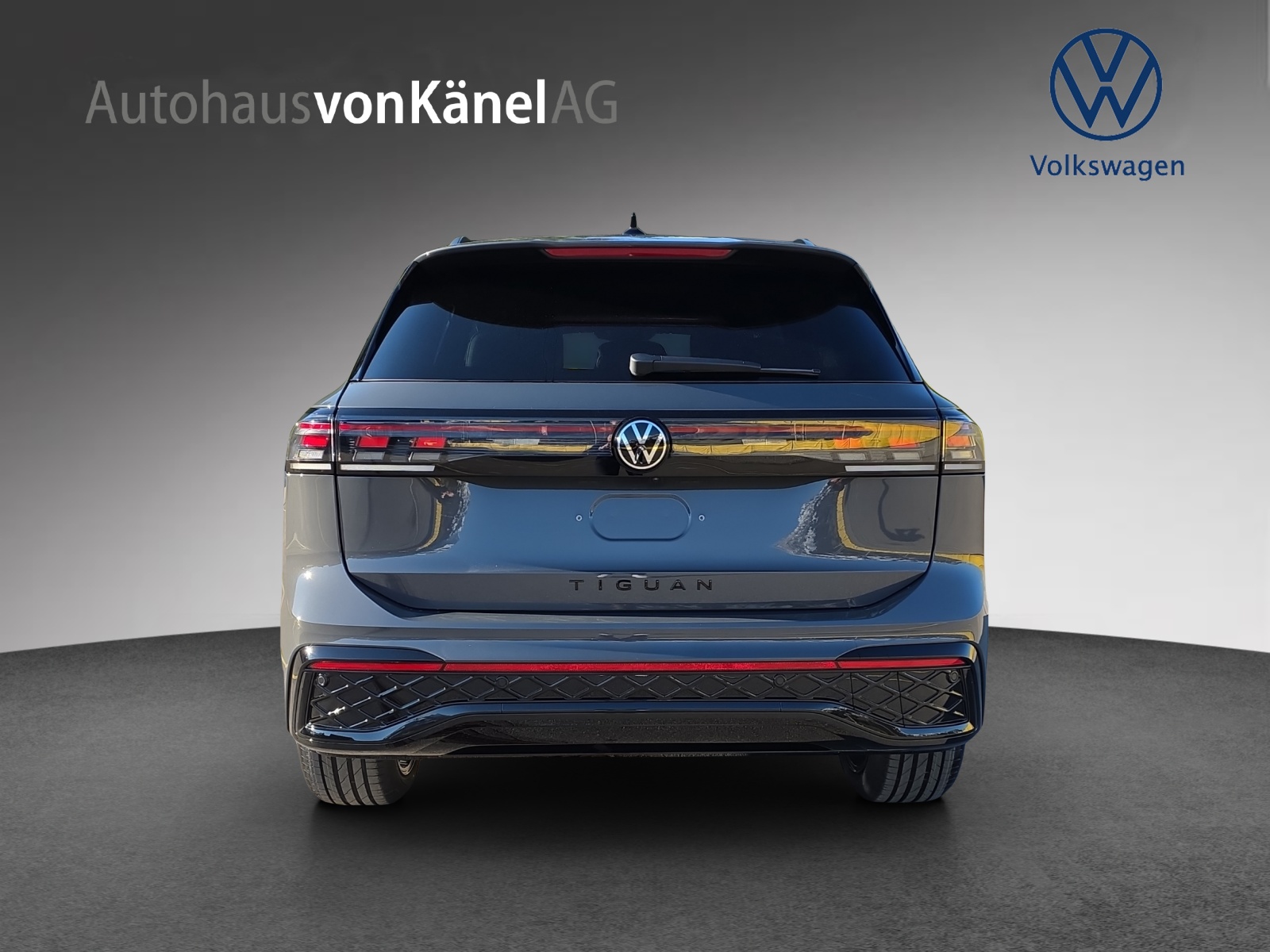 VW Tiguan 2.0 TSI DSG R-Line Plus 4Motion-image-4