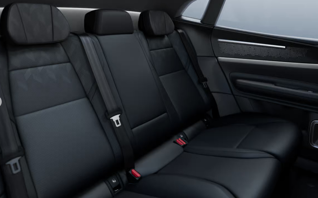 POLESTAR 4 Long Range Single Motor Prime-image-10