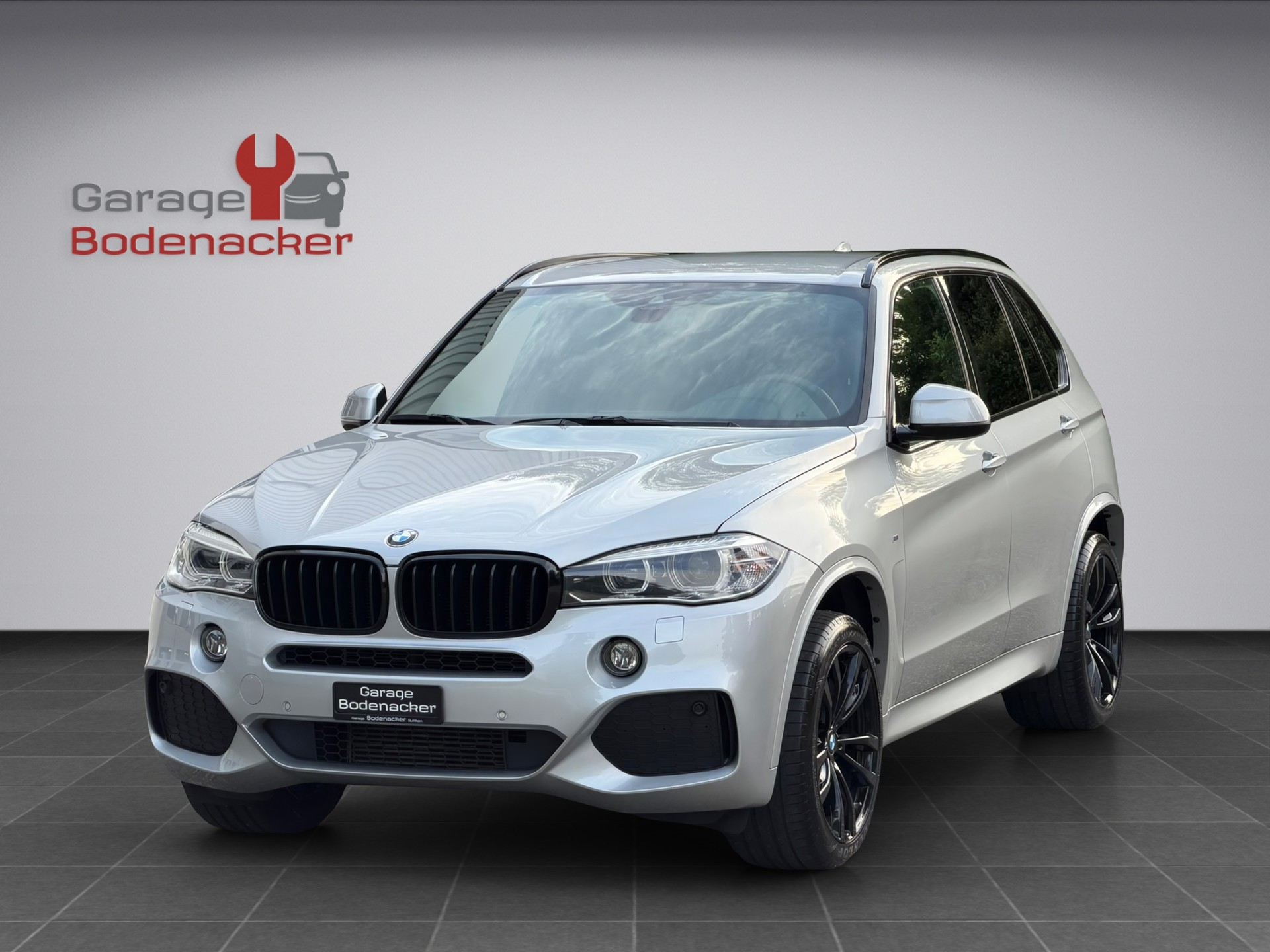 BMW X5 xDrive 25d Steptronic * M Sport Paket * Facelift *-showroom-element-1