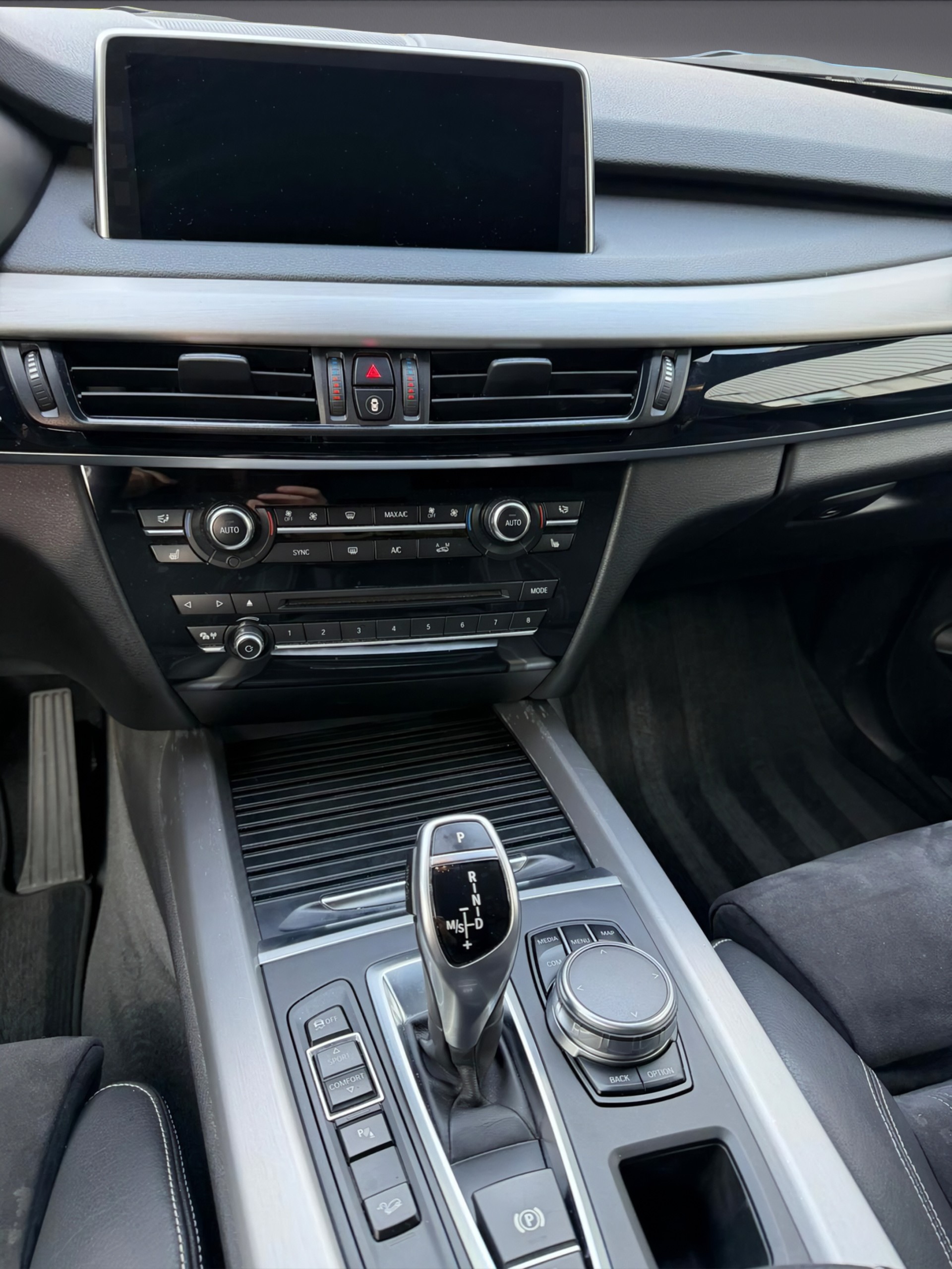 BMW X5 xDrive 25d Steptronic * M Sport Paket * Facelift *-image-15