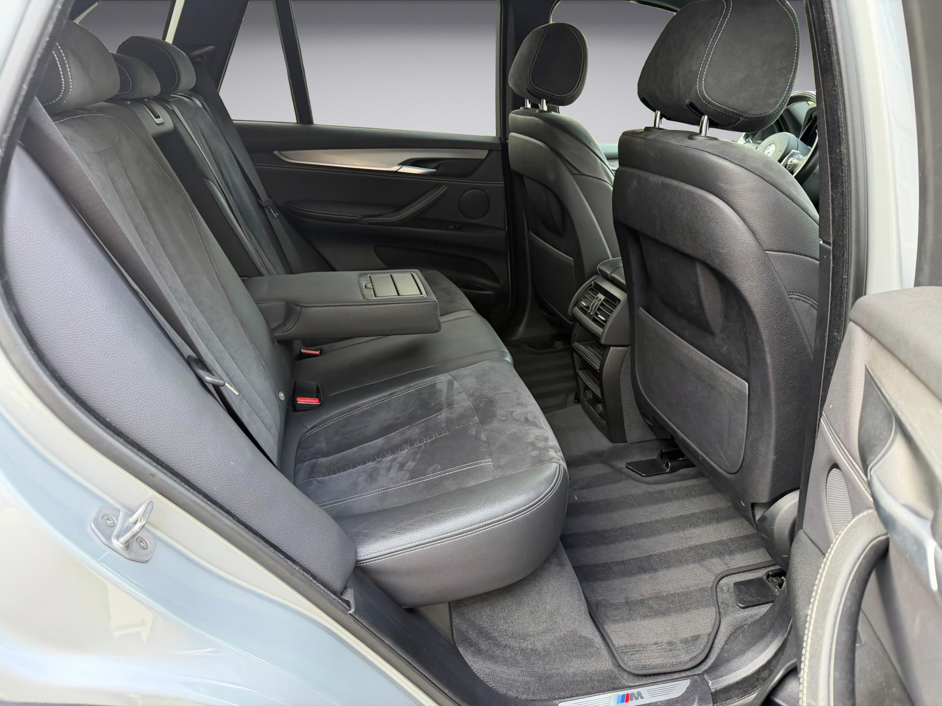 BMW X5 xDrive 25d Steptronic * M Sport Paket * Facelift *-image-12
