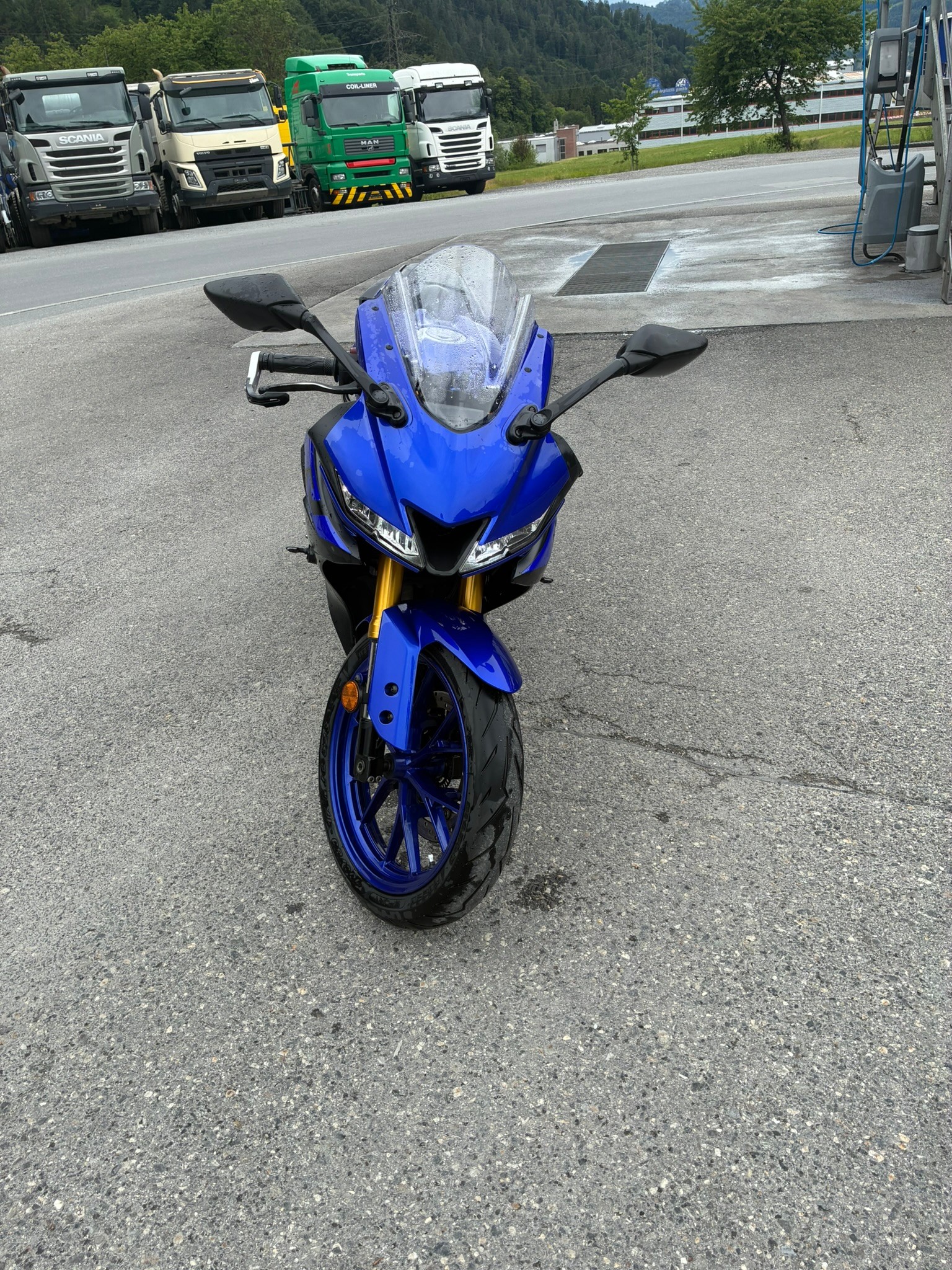 YAMAHA YZF-R 125 ABS-image-2