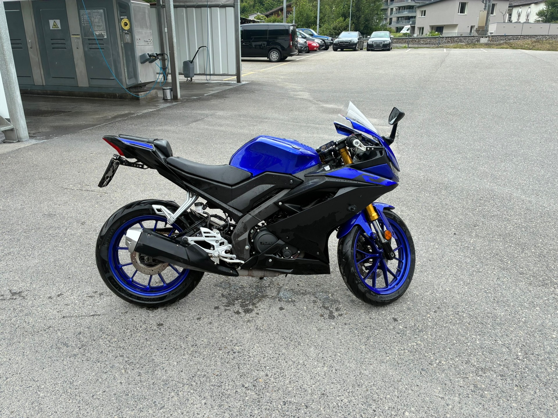 YAMAHA YZF-R 125 ABS-image-0