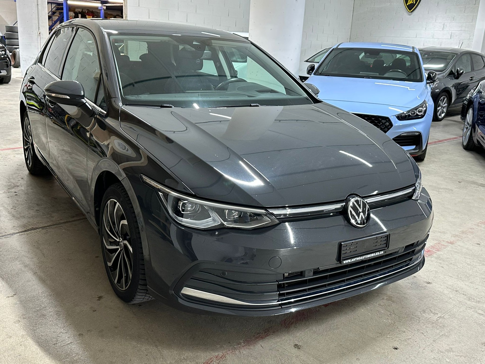 VW Golf 1.4 TSI PHEV Style-image-1