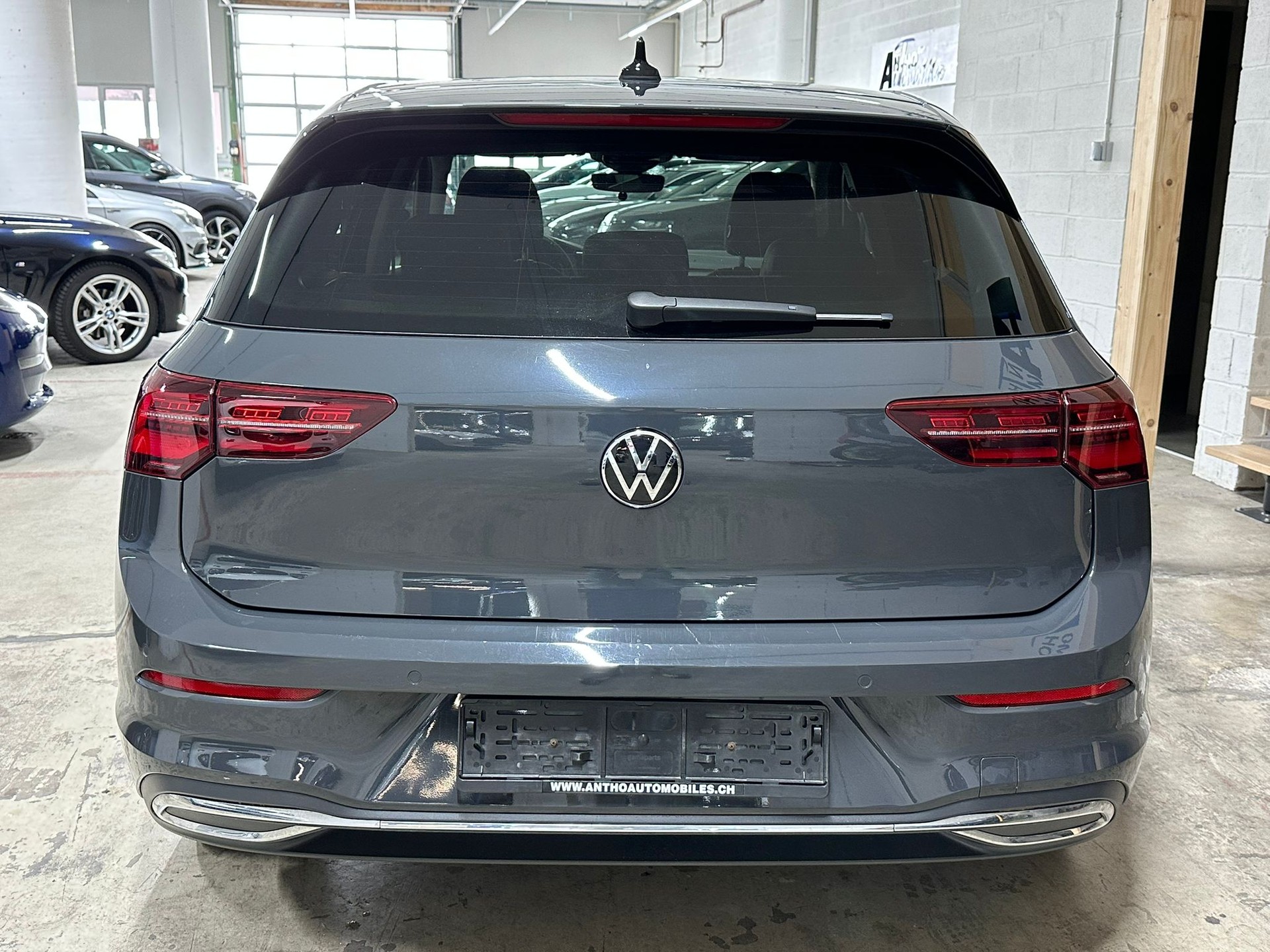 VW Golf 1.4 TSI PHEV Style-image-4
