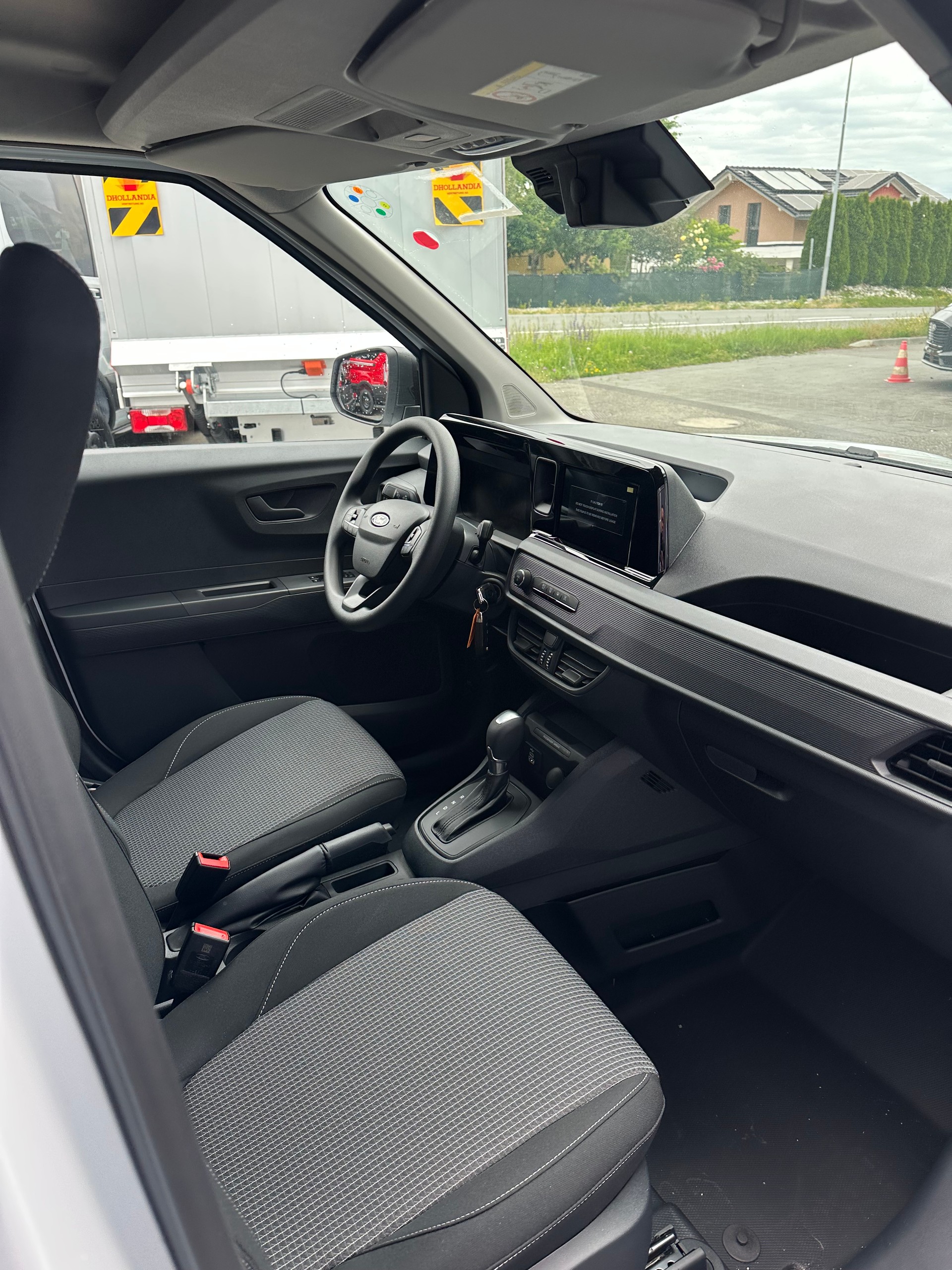 FORD Transit Courier van 1.0 EcoBoo Trend/125CV/Aut.-image-12