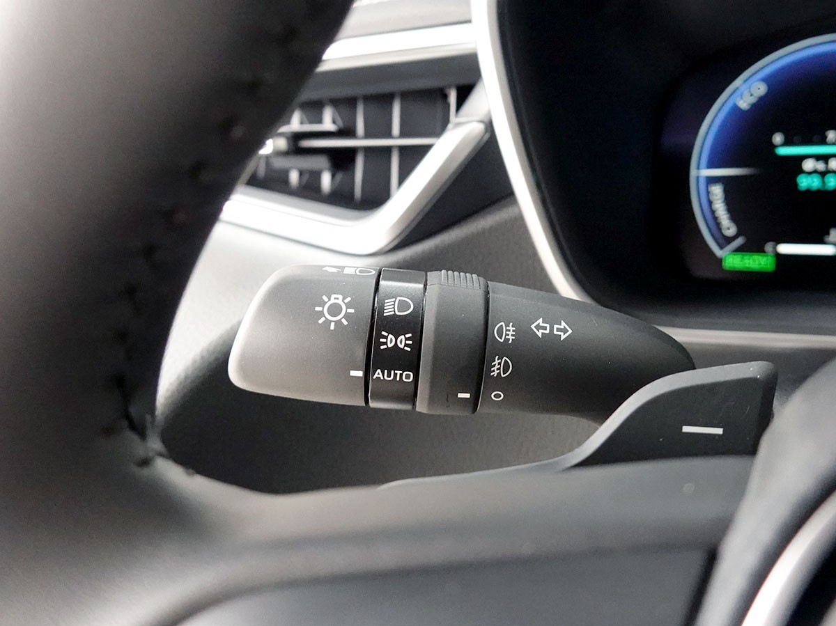 TOYOTA Corolla Touring Sports 2.0 HSD Premium e-CVT, Panorama-image-14
