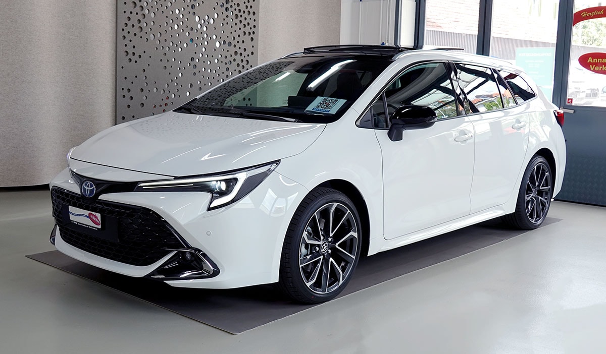 TOYOTA Corolla Touring Sports 2.0 HSD Premium e-CVT, Panorama