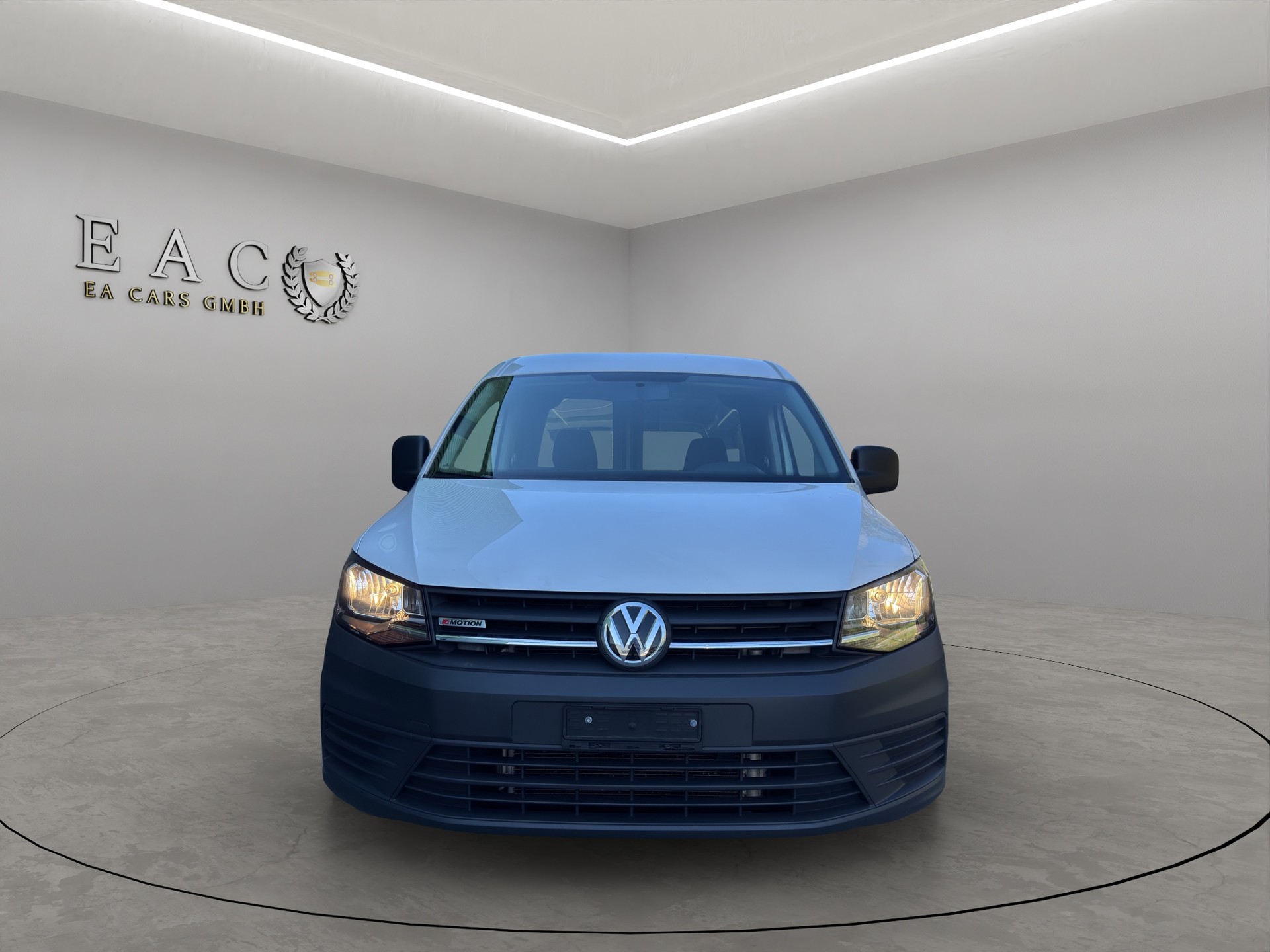 VW Caddy Maxi 2.0TDI 4Motion BlueMotion Technology-image-7