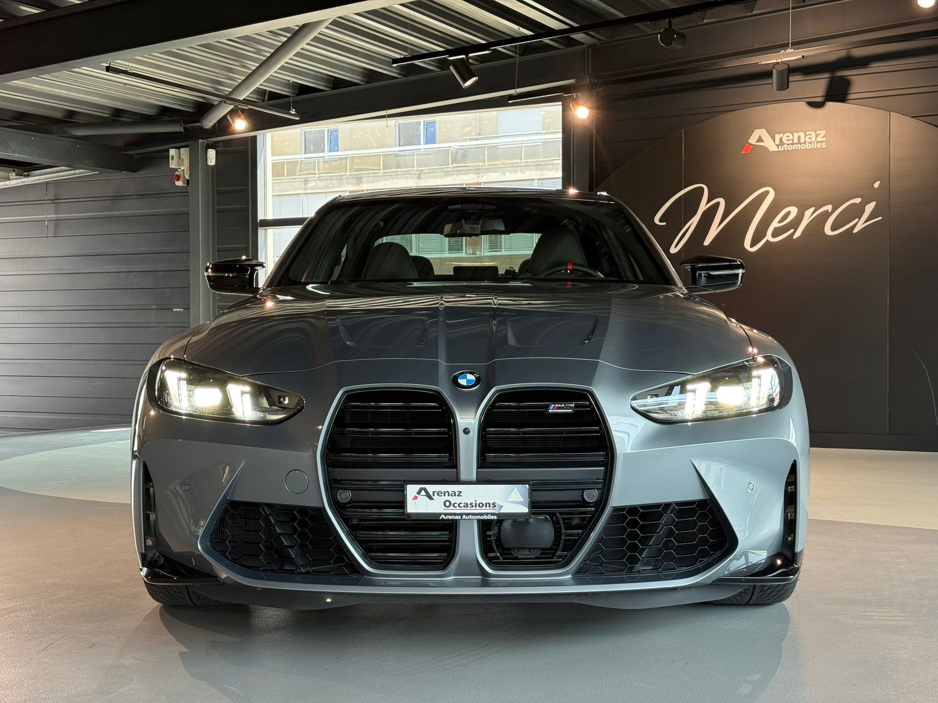 BMW M3 Competition M xDrive-showroom-element-2