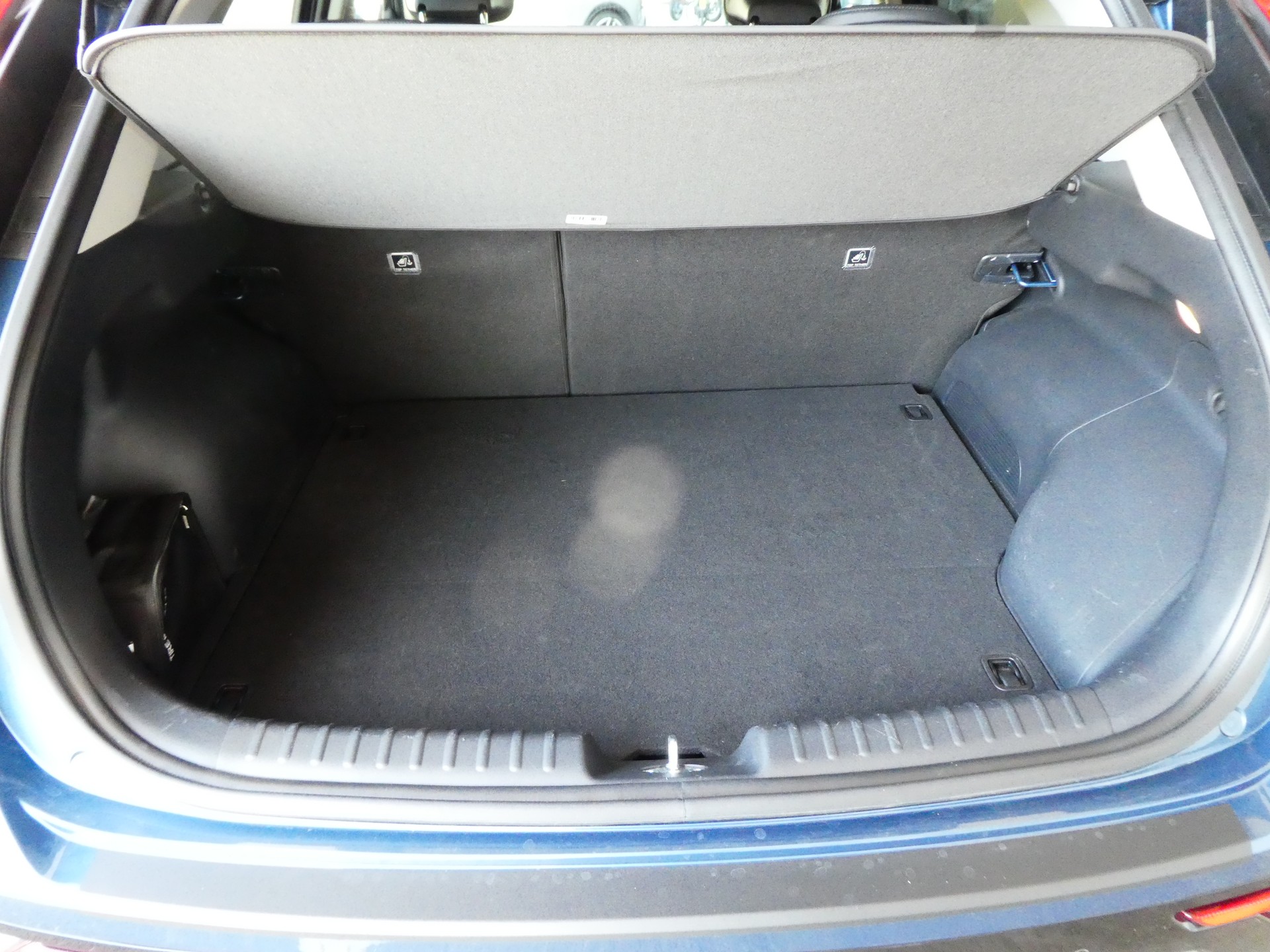 KIA Niro 1.6GDi Plug-in Hybrid Style DCT-image-7
