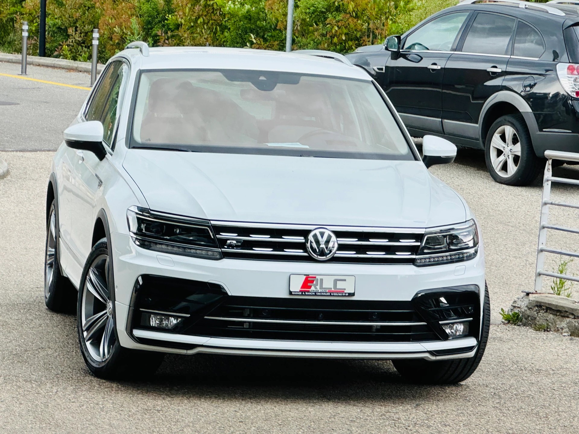 VW Tiguan 2.0TSI Highline 4Motion DSG-showroom-element-1