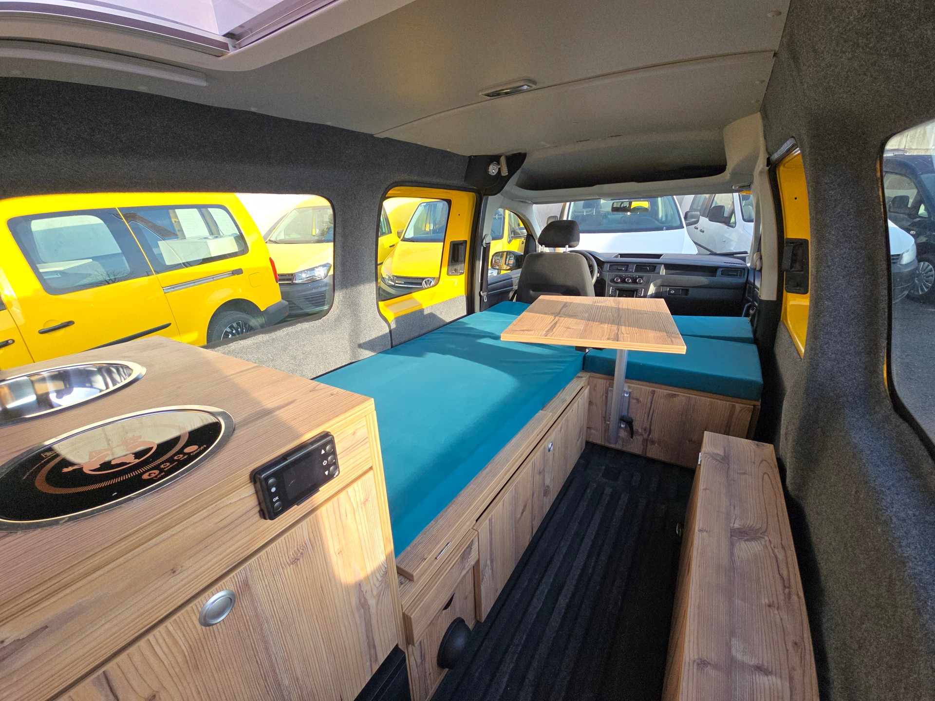 VW GEOVAN L - 102 PS Benzin - Klima - PDC hinten - DAB+ - 2 x Schiebetür - grosses Fensterpaket-image-12
