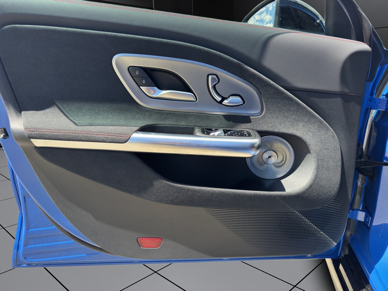 MERCEDES-BENZ CLA 220 8G-DCT-image-7