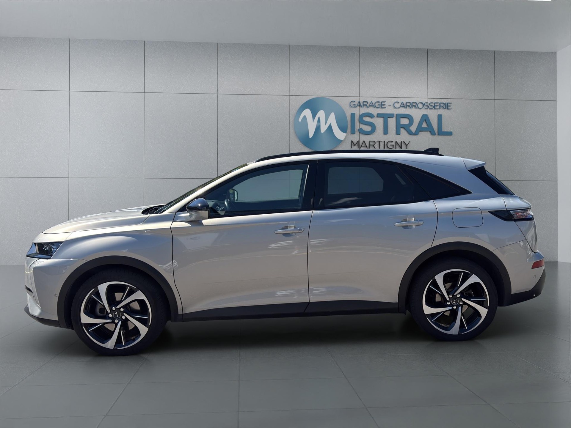 DS AUTOMOBILES 7 1.6 E-Tense Opéra 4x4-showroom-element-1