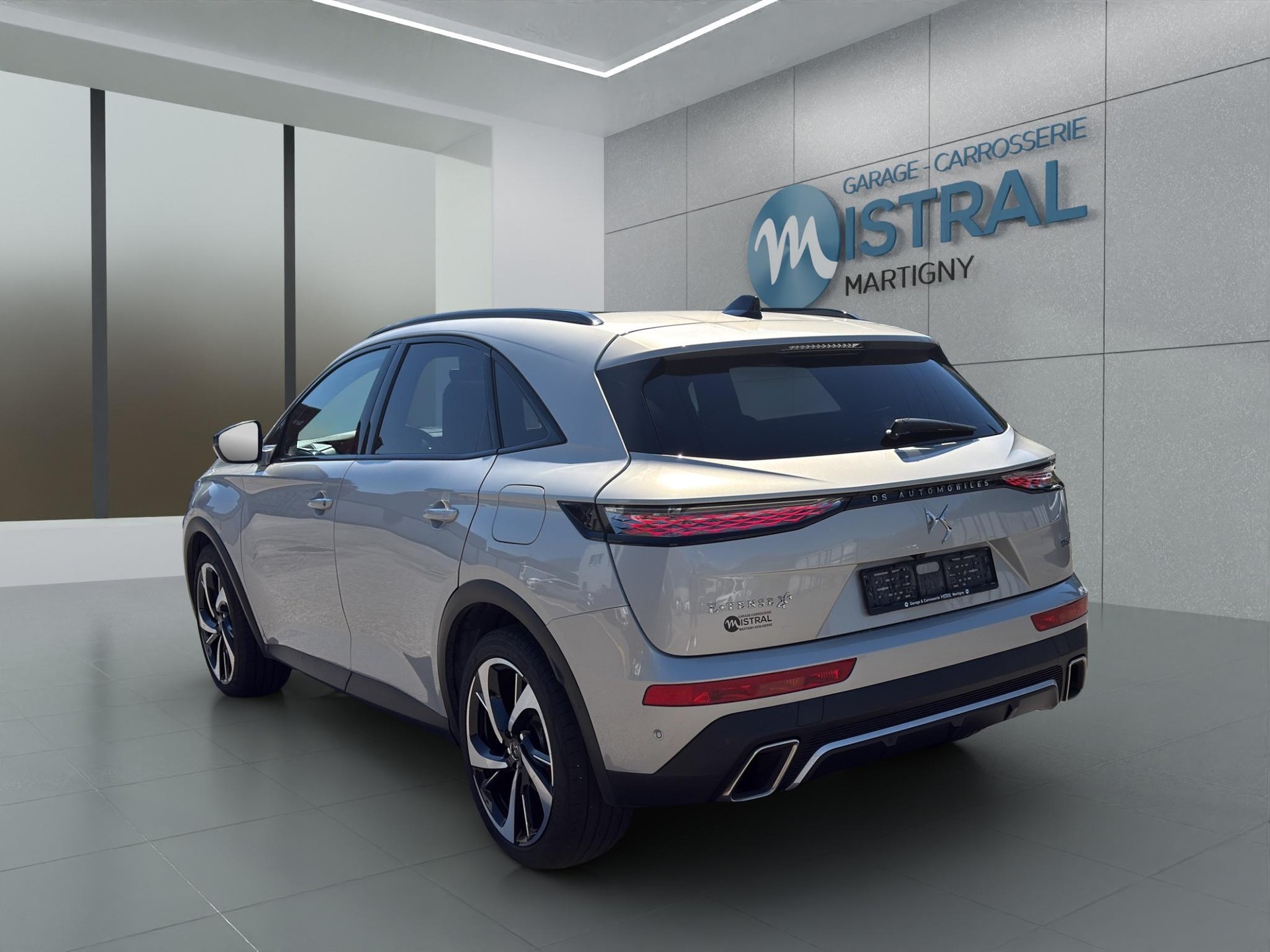 DS AUTOMOBILES 7 1.6 E-Tense Opéra 4x4-showroom-element-2