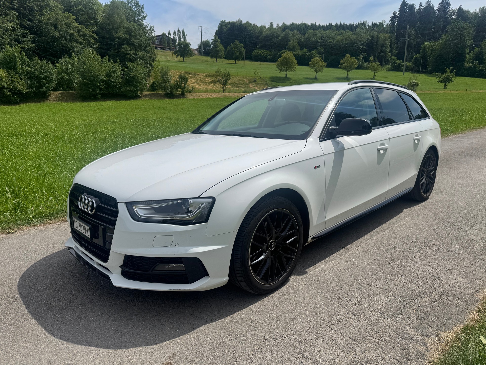 AUDI A4 Avant 2.0 TDI Attraction