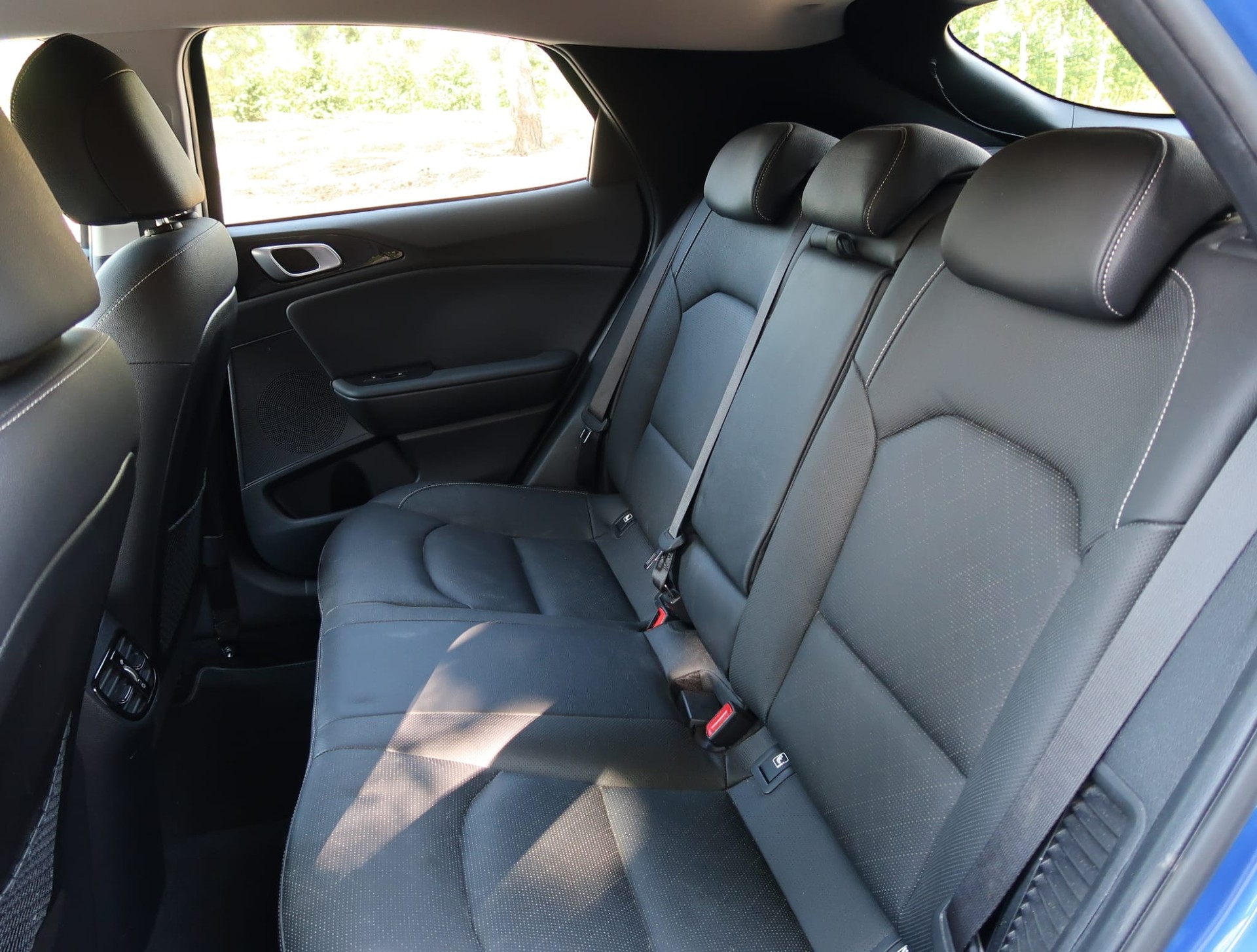 KIA Xceed 1.6 GDi Plug-in Hybrid Style DCT-image-25