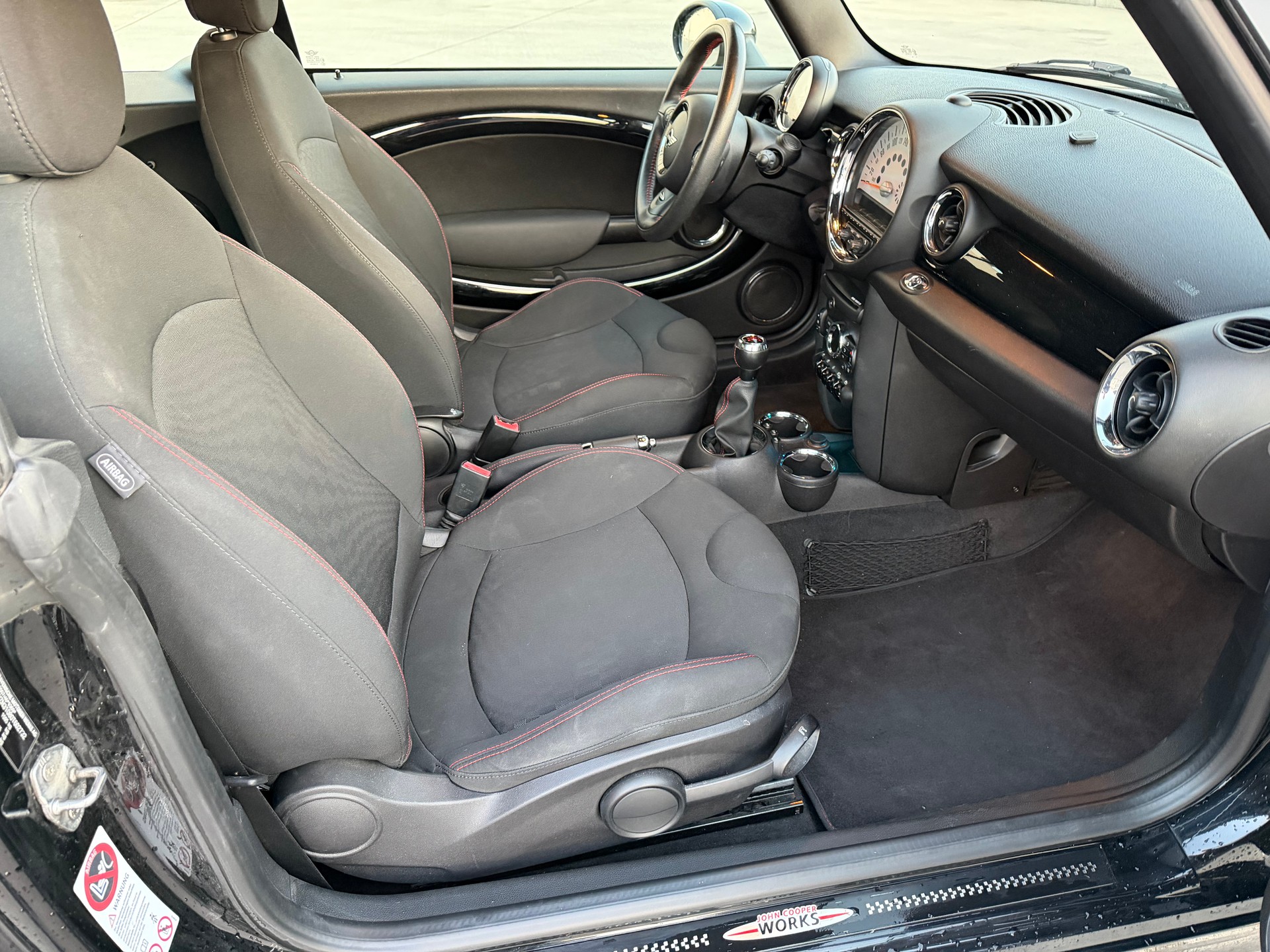 MINI Cooper Cabriolet Works Paket-image-8