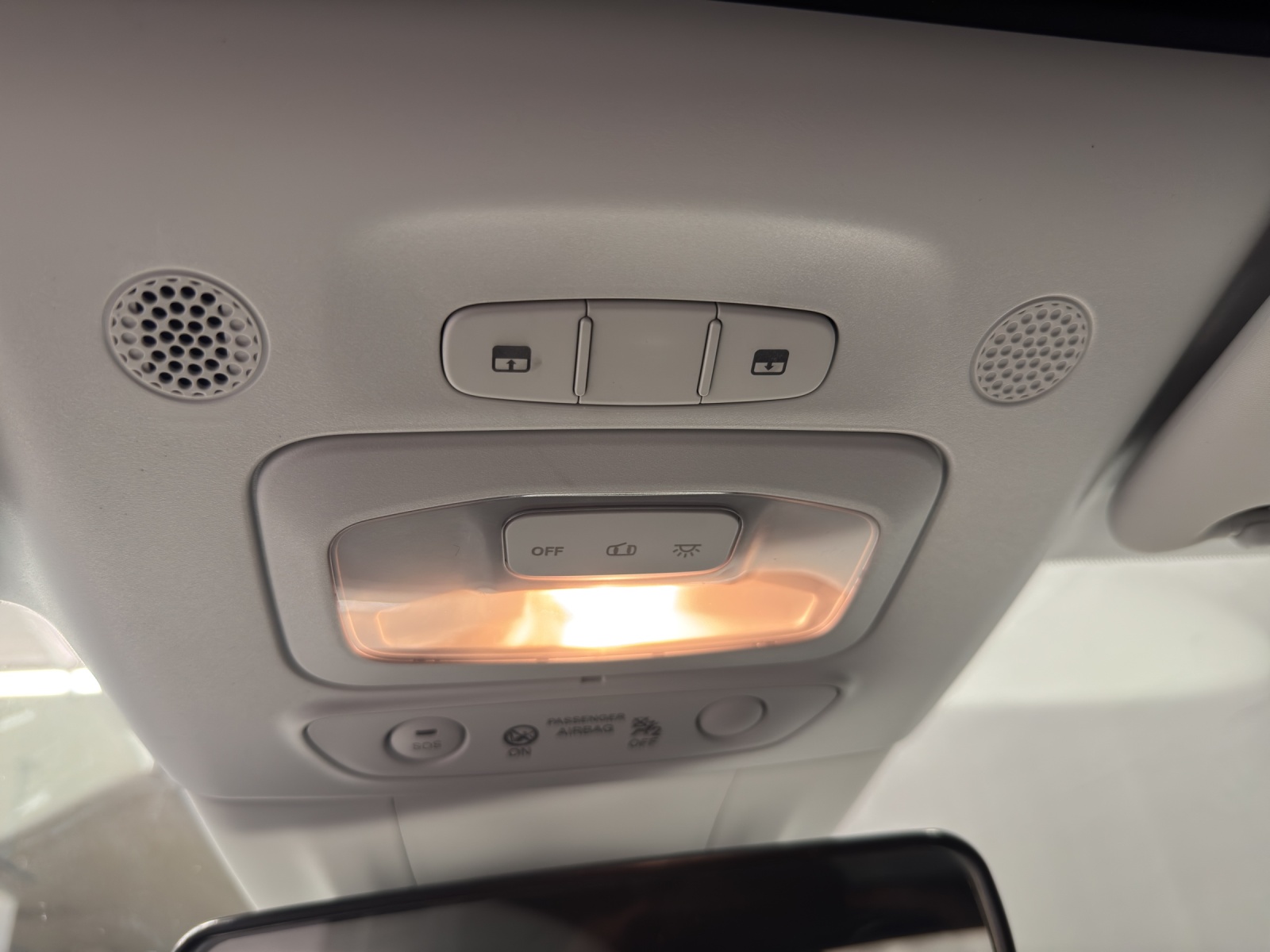 FIAT 500 Cabrio 1.0 Hybrid Dolcevita-image-14