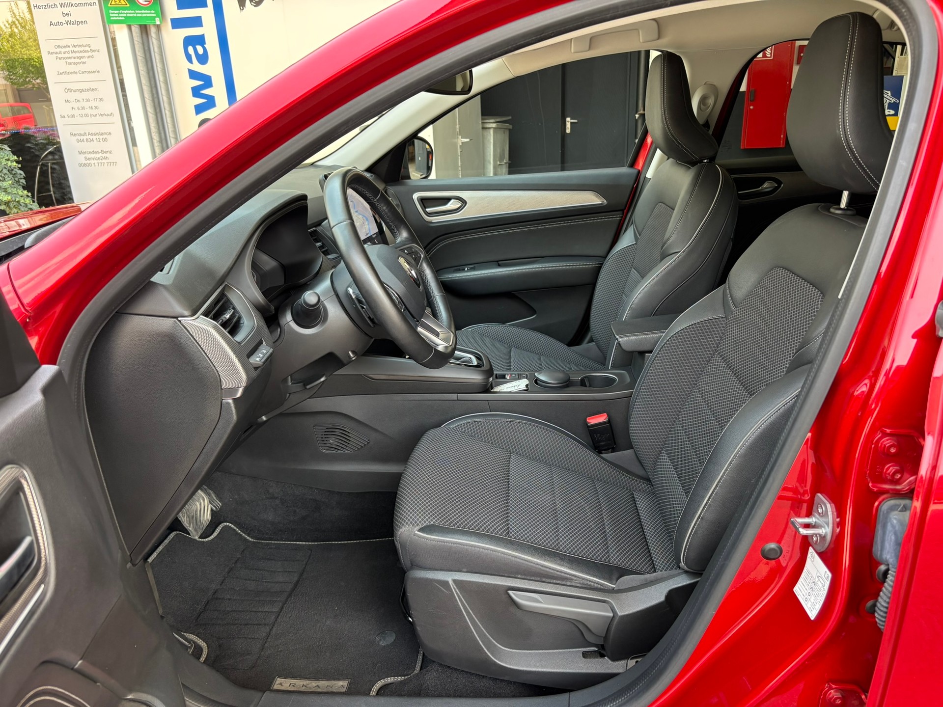 RENAULT Arkana 1.3 TCe Intens EDC-image-8