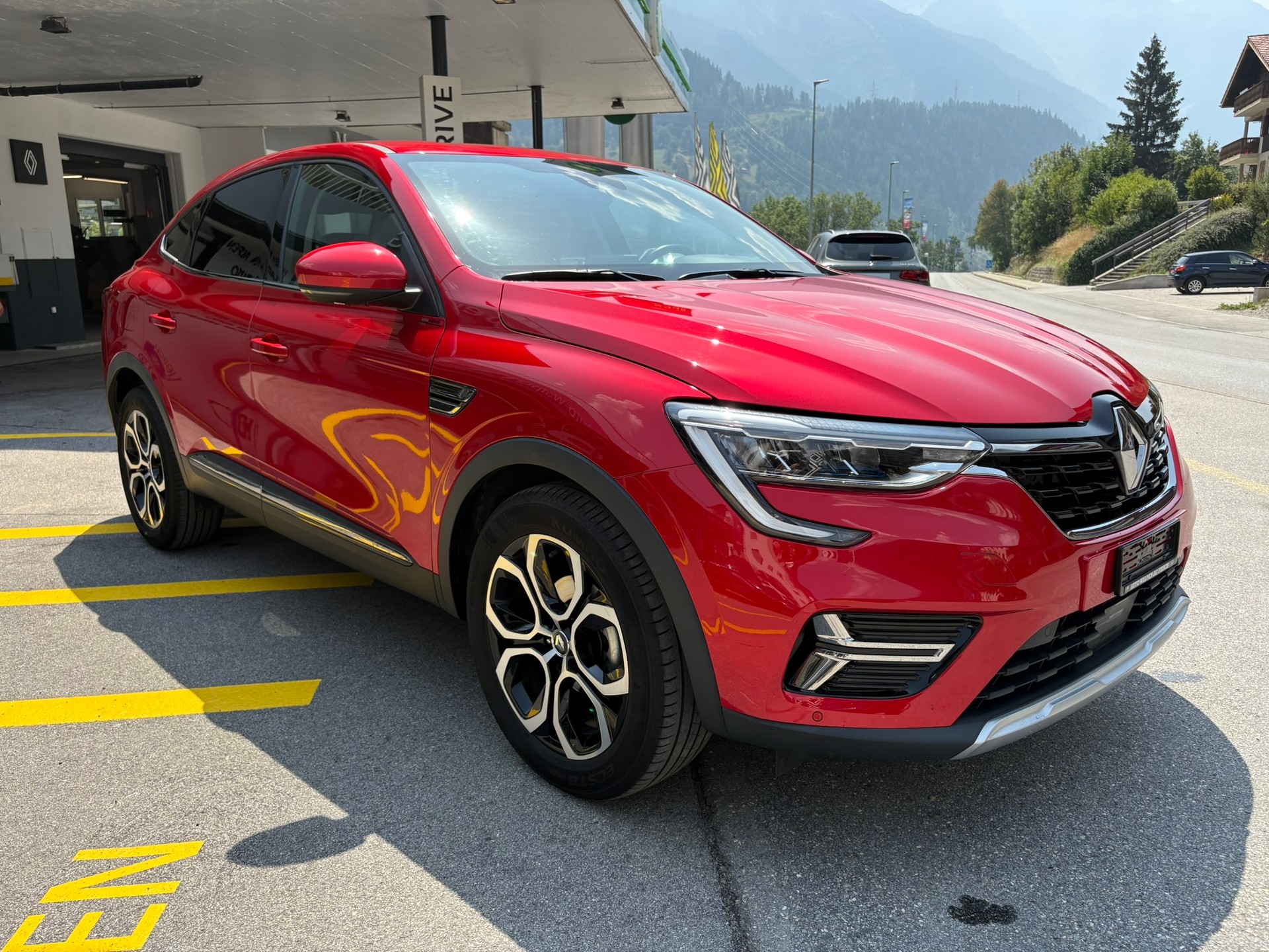 RENAULT Arkana 1.3 TCe Intens EDC-showroom-element-2