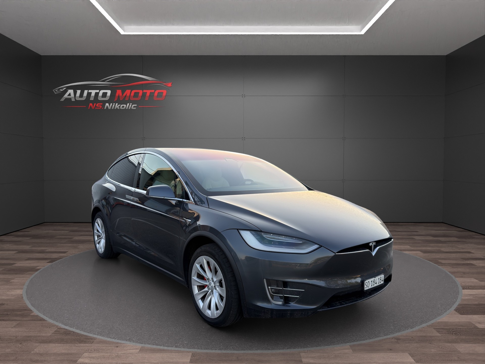 TESLA Model X Performance