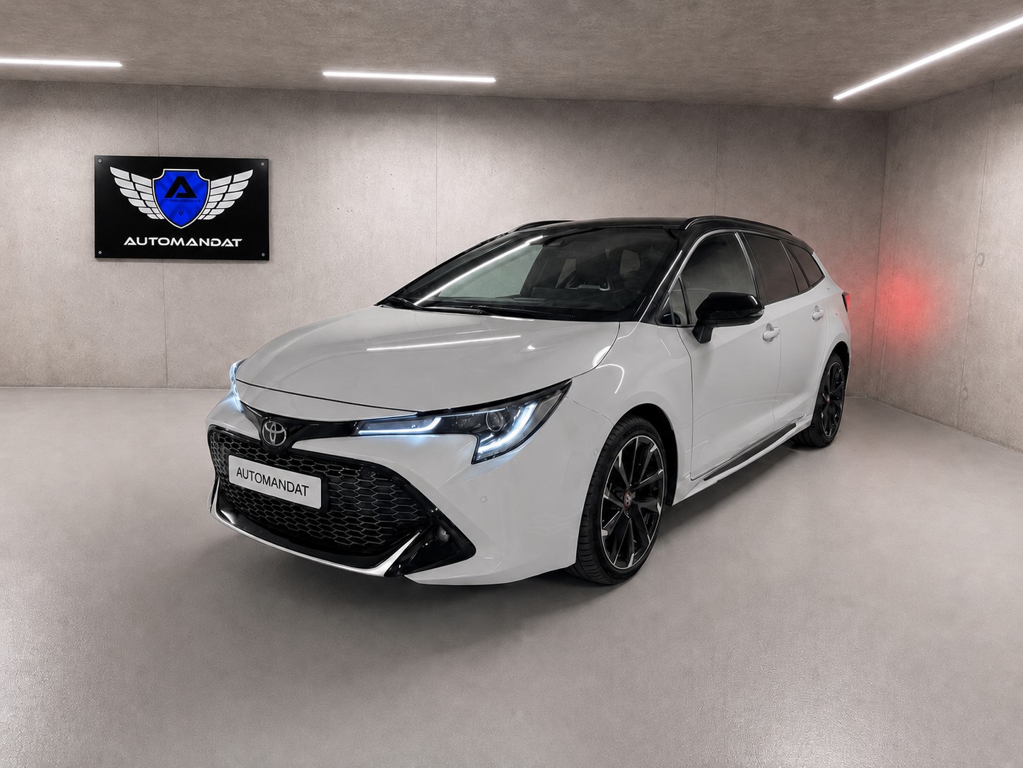 TOYOTA Corolla Touring Sports 2.0 HSD GR-S e-CVT