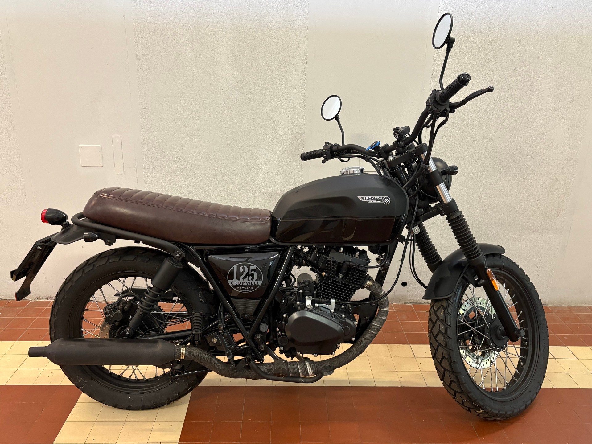 BRIXTON Cromwell 125 ABS-image-2