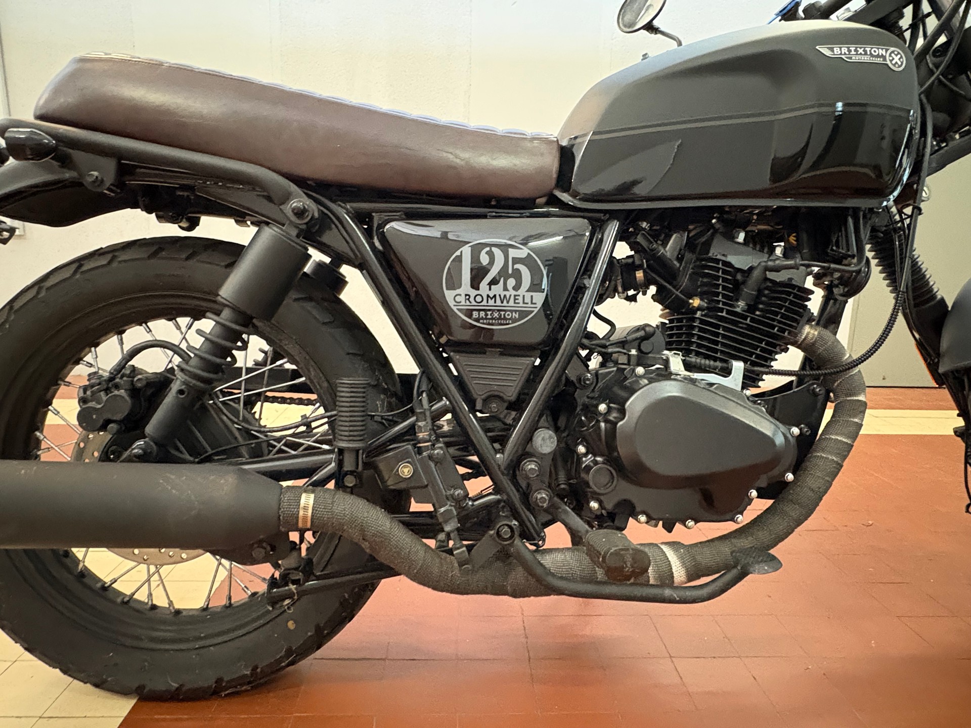 BRIXTON Cromwell 125 ABS-image-12