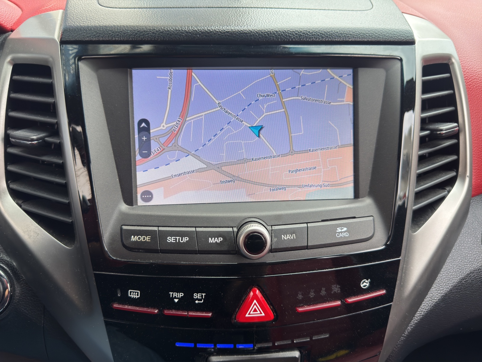 KGM-SsangYong Tivoli 1.6 eXDi Quartz 4WD-image-9