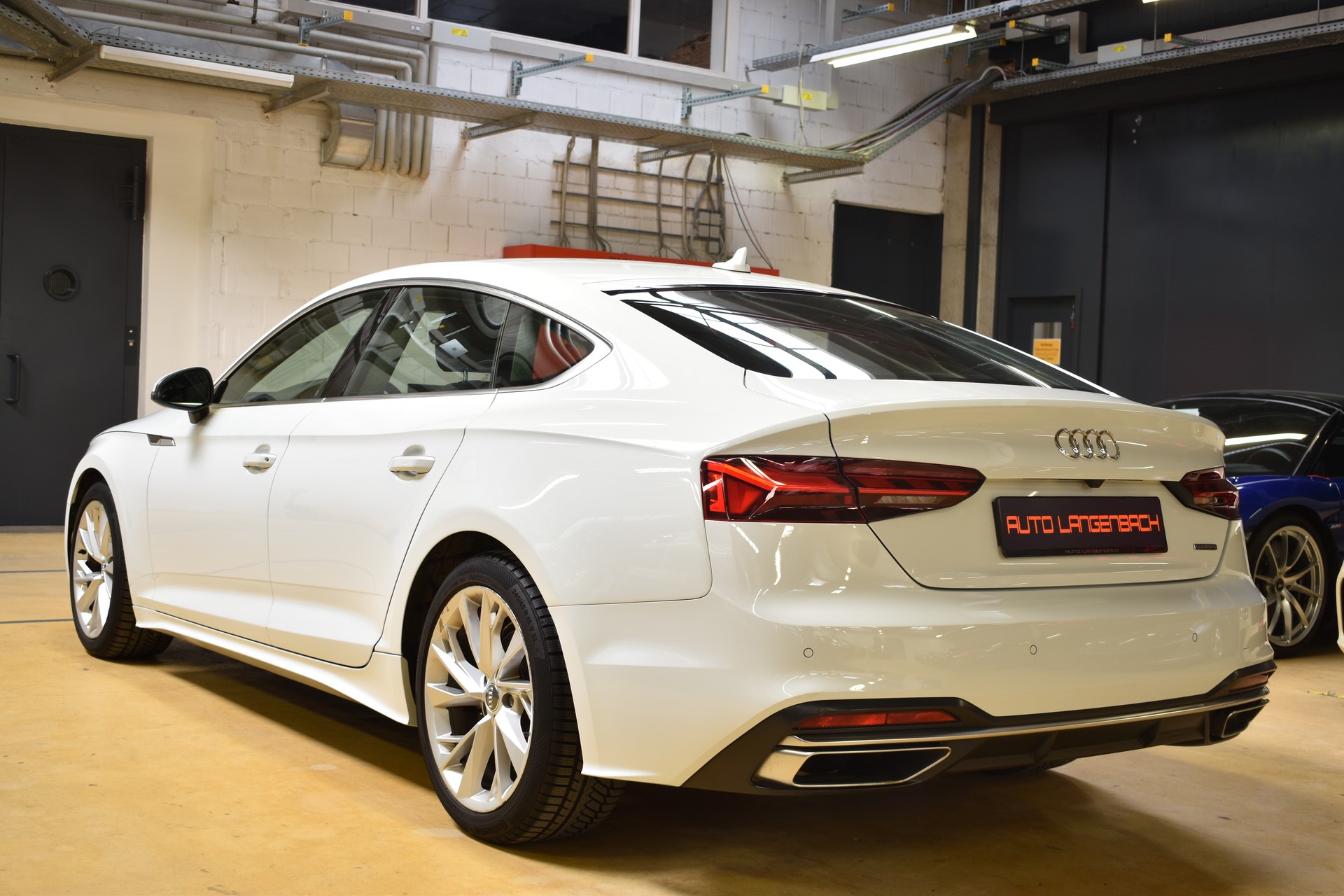 AUDI A5 Sportback 40 TDI Sport quattro S-tronic - FaceLift Modell 2021 - 190PS-showroom-element-2