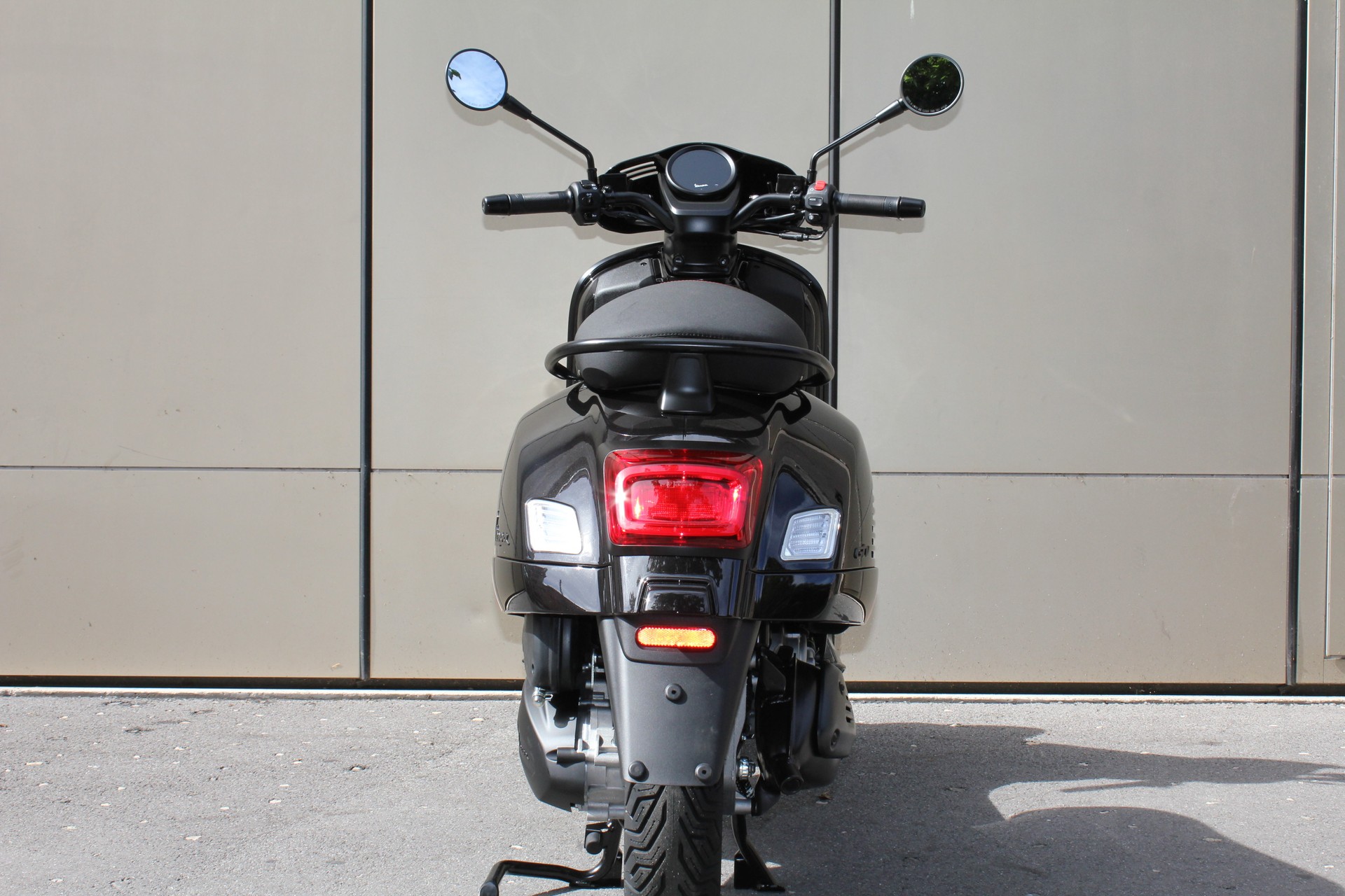 PIAGGIO Vespa GTV 300-image-5