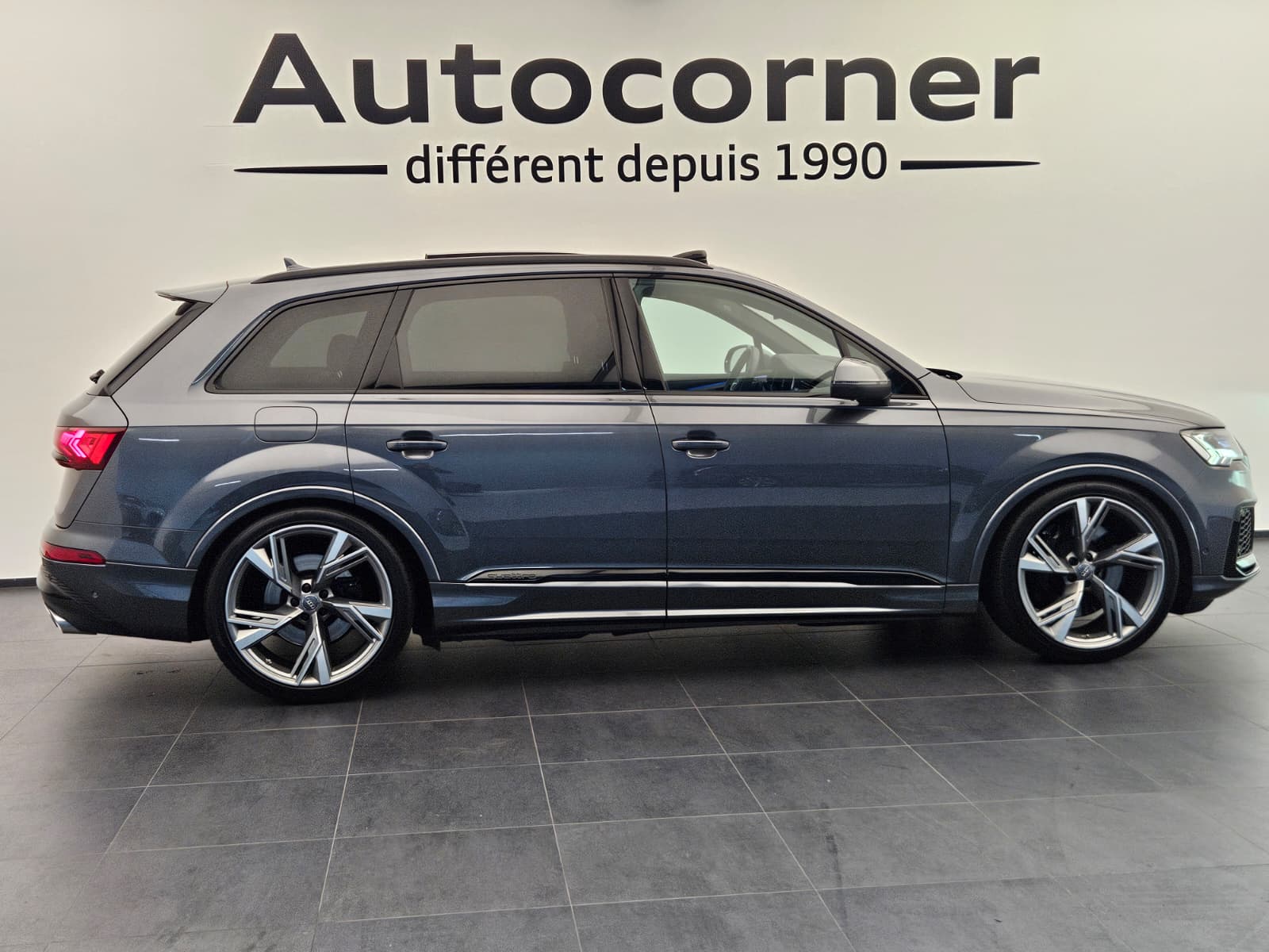 AUDI SQ7 TFSI quattro tiptronic-image-5
