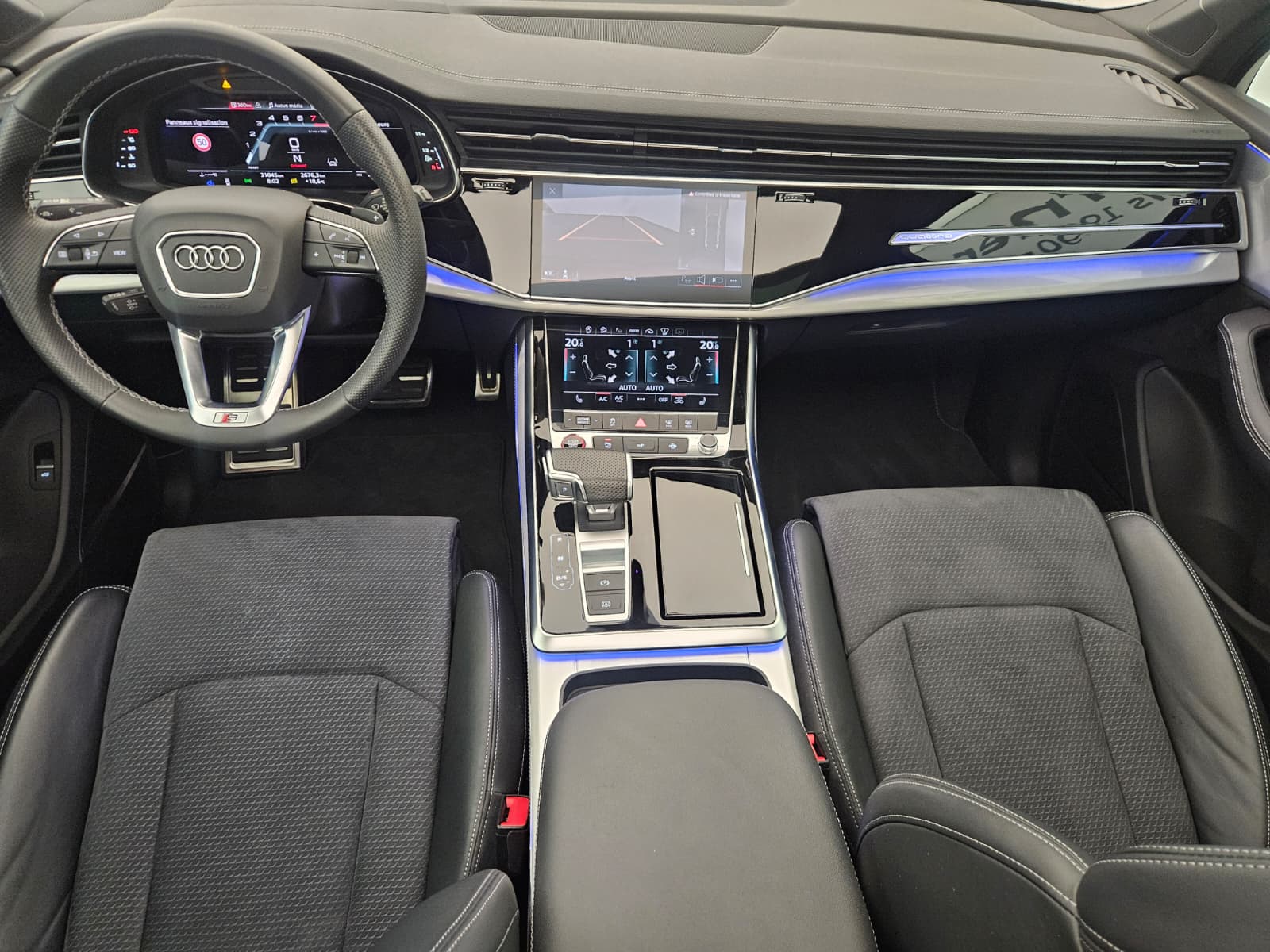 AUDI SQ7 TFSI quattro tiptronic-image-9