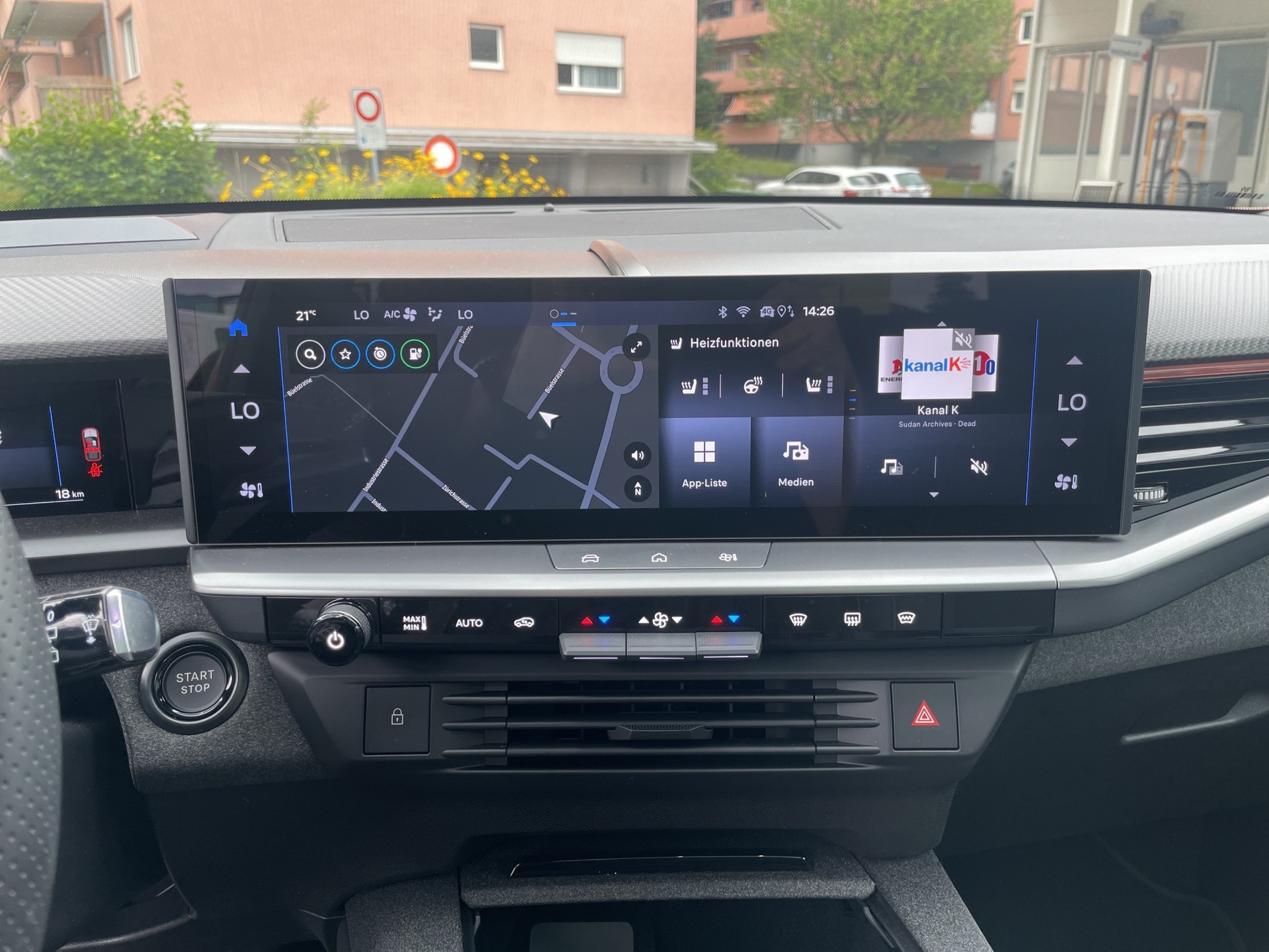 OPEL Grandland-e GS-image-8