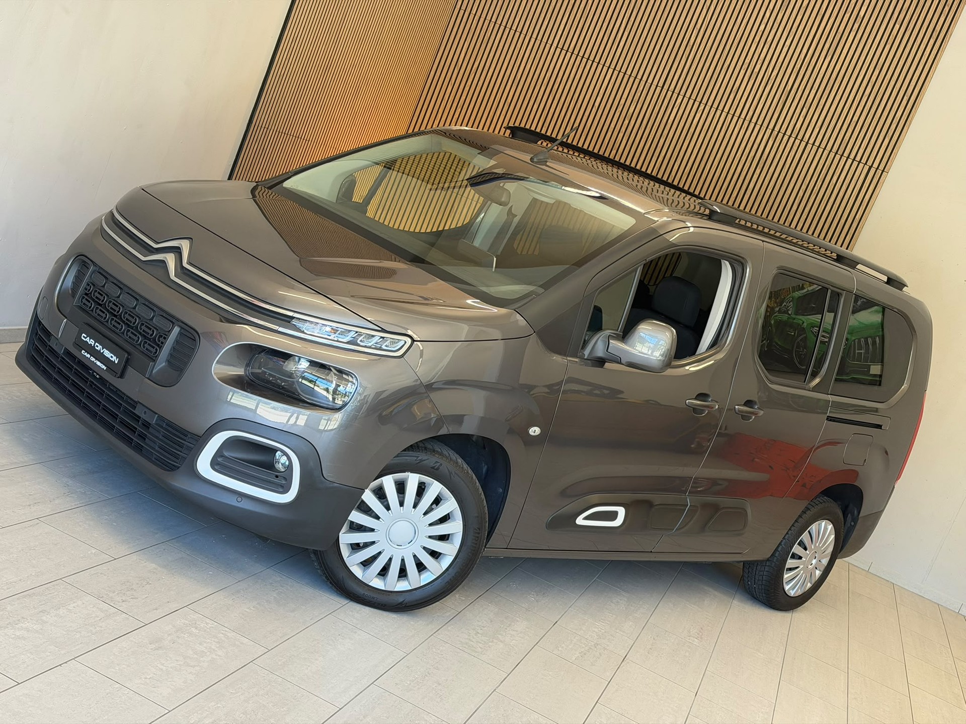 CITROEN Berlingo XL 1.5 BlueHDi 7 Plätze Feel-showroom-element-1