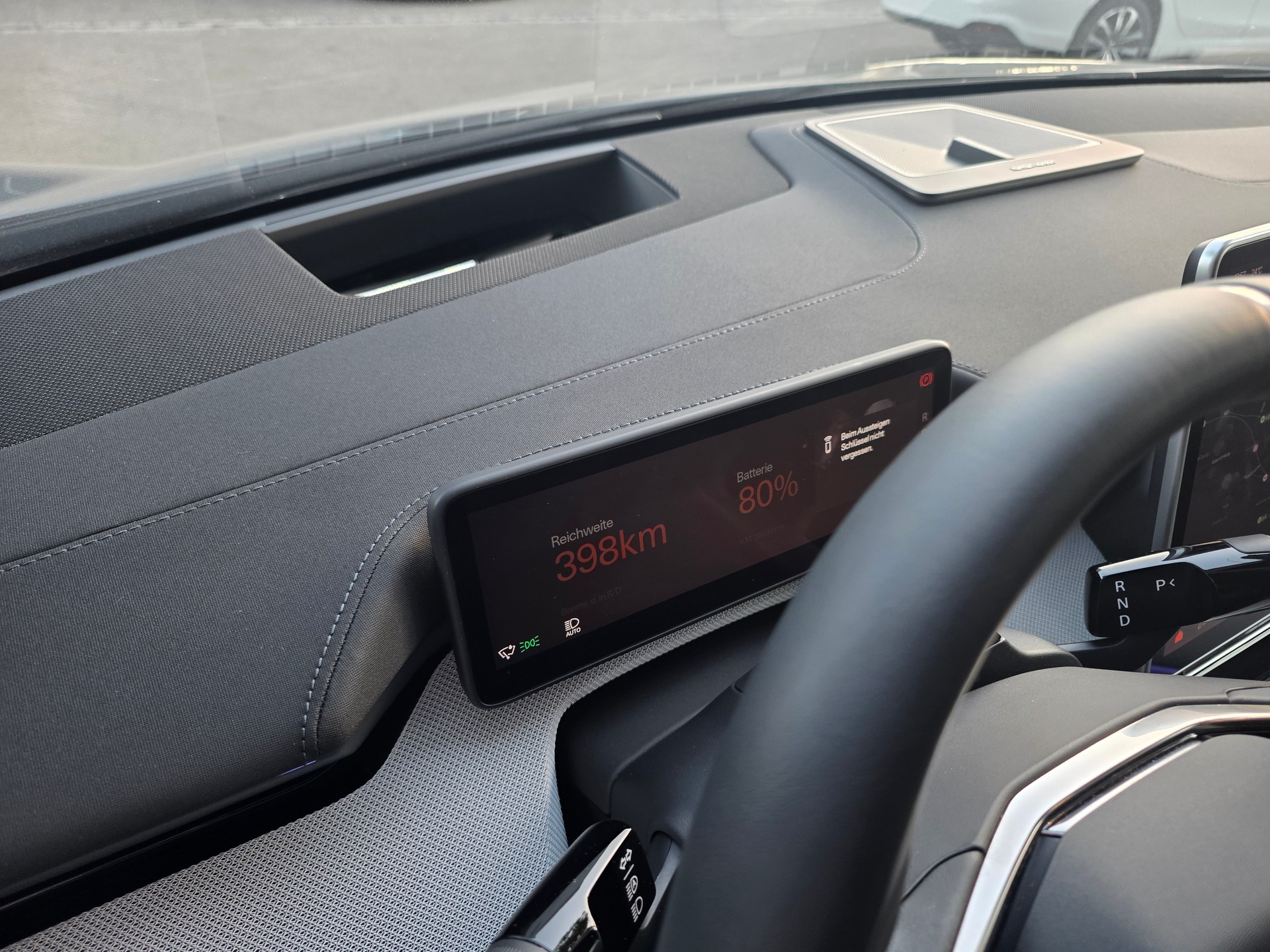 POLESTAR Polestar 4 Long Range Dual 100kWh // GRATIS SERVICE -PERFORMANCE PAKET -PILOT PAKET -PLUS PAKET - GARANTIE BIS 03.2033 **-image-14