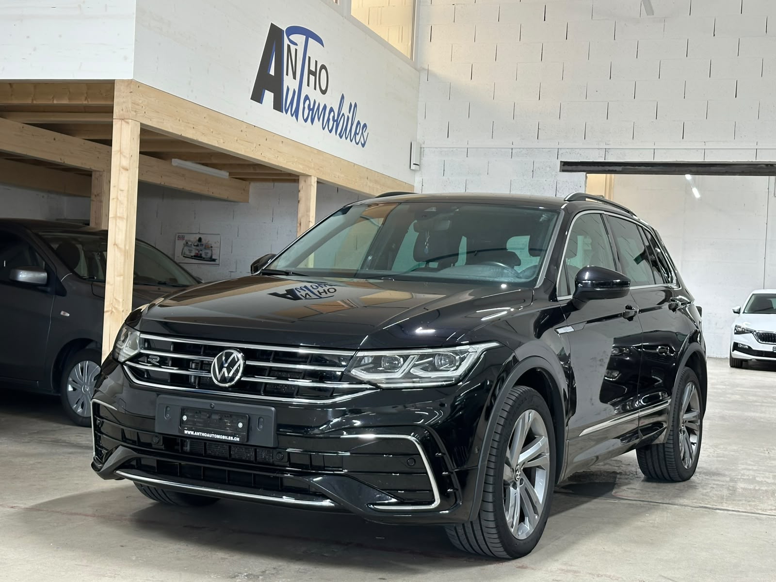 VW Tiguan 2.0 TDI SCR R-Line 4Motion DSG
