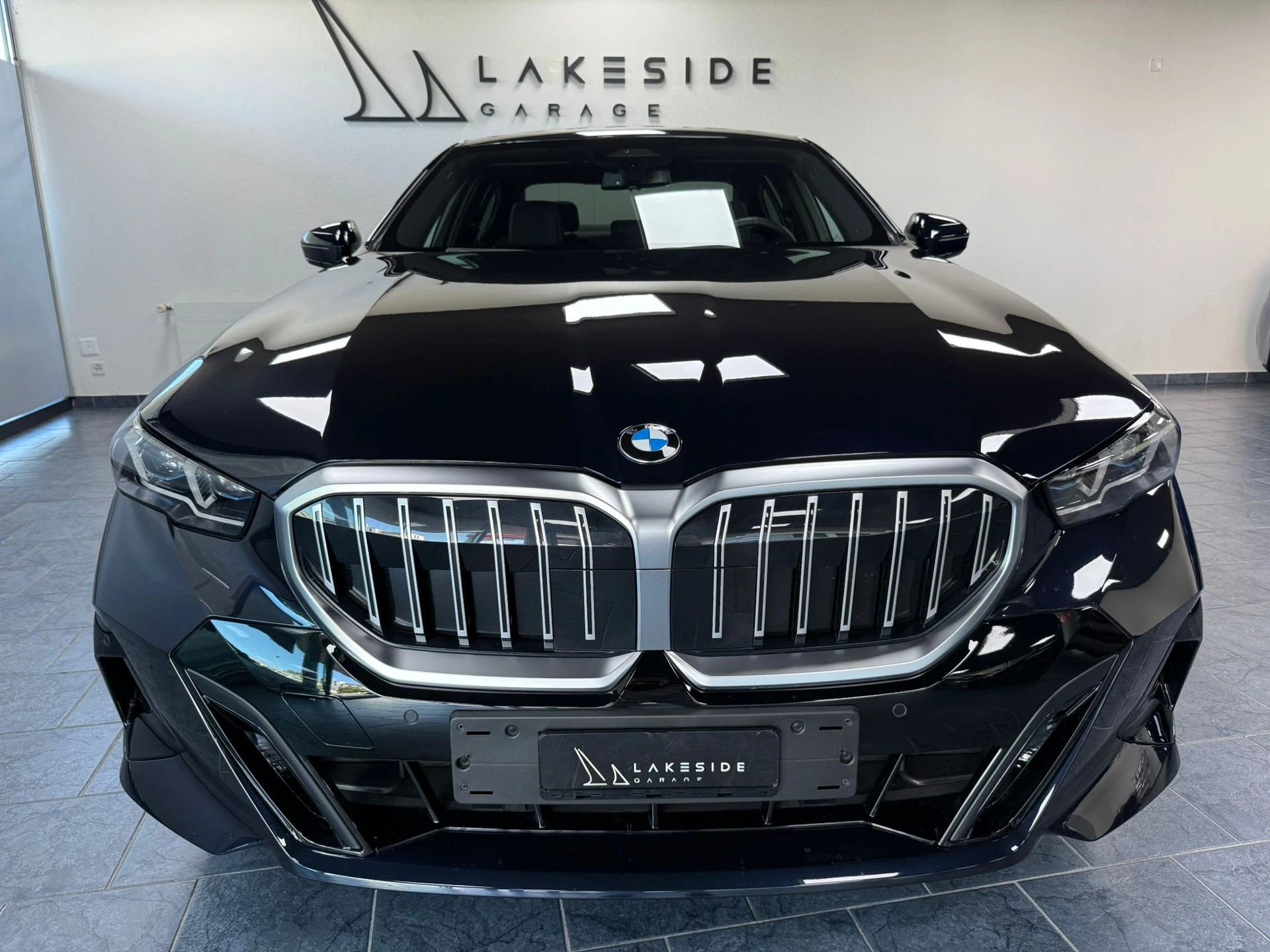 BMW 540d xDrive 48V M Sport Steptronic-showroom-element-1