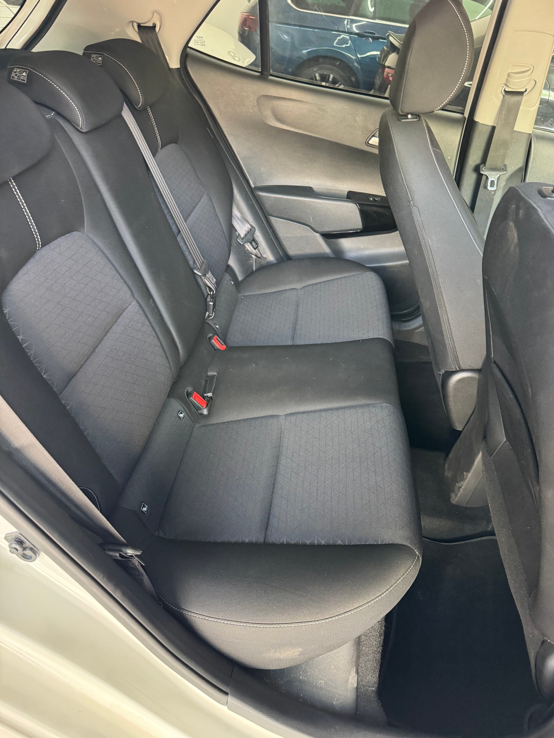 KIA Picanto 1.0 CVVT First Edition AMT-image-5