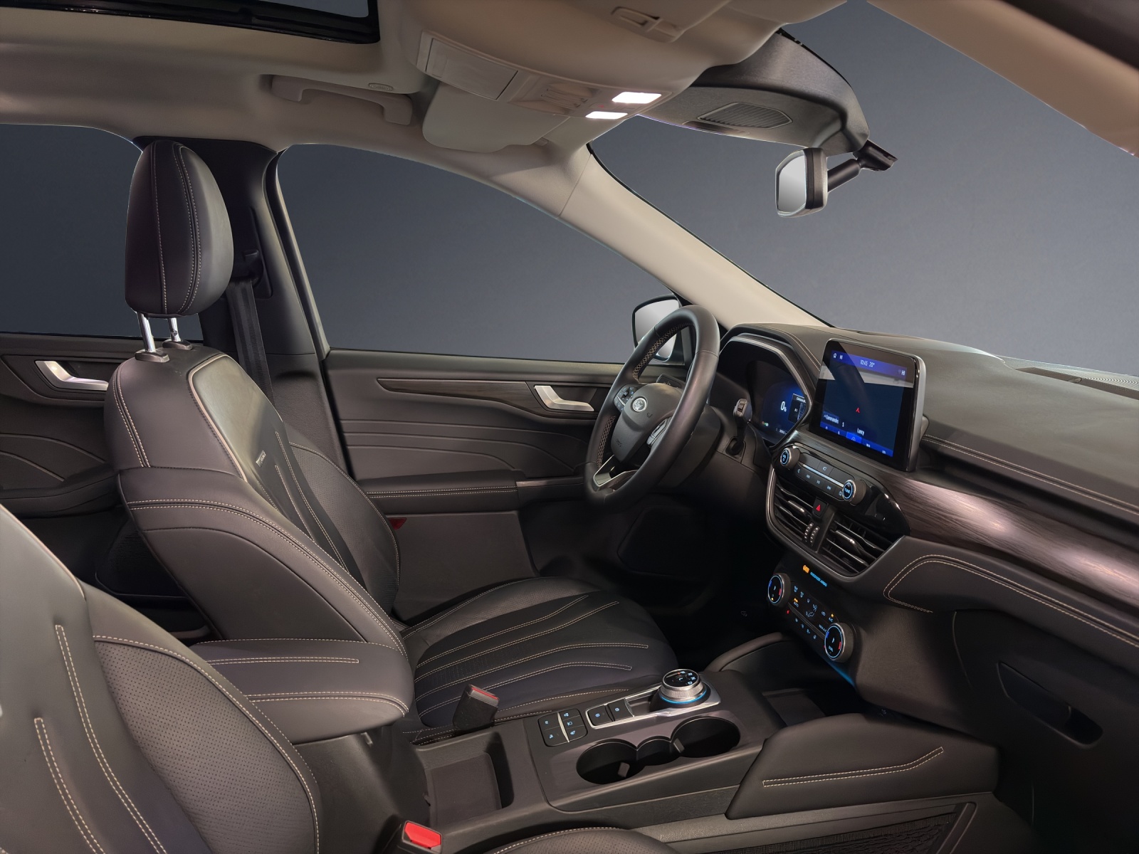 FORD Kuga 2.5 PHEV Vignale 2WD-image-9