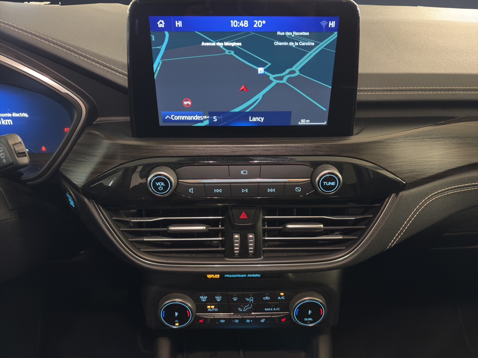 FORD Kuga 2.5 PHEV Vignale 2WD-image-14