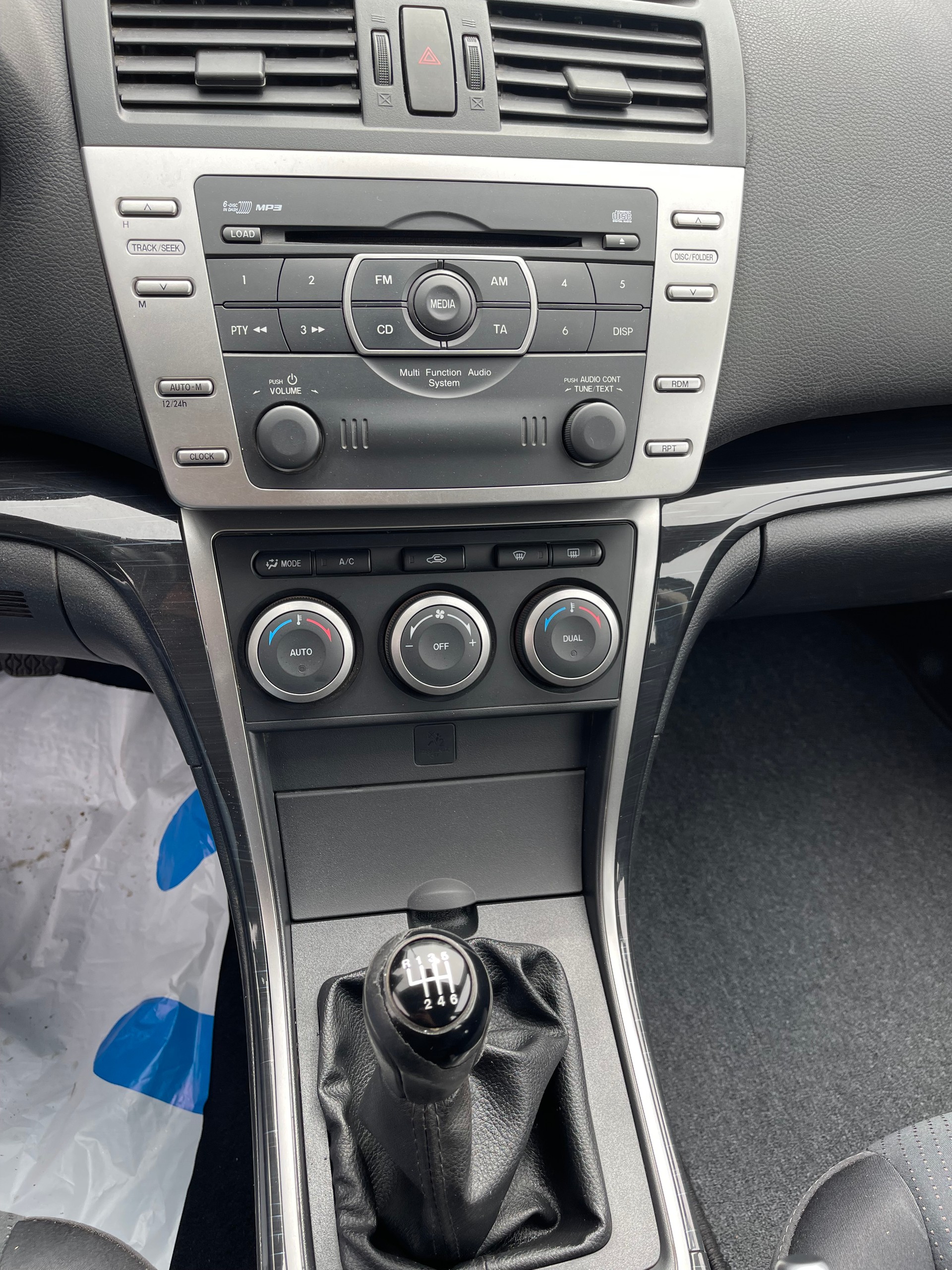 MAZDA 6 2.0 16V Exclusive-image-9